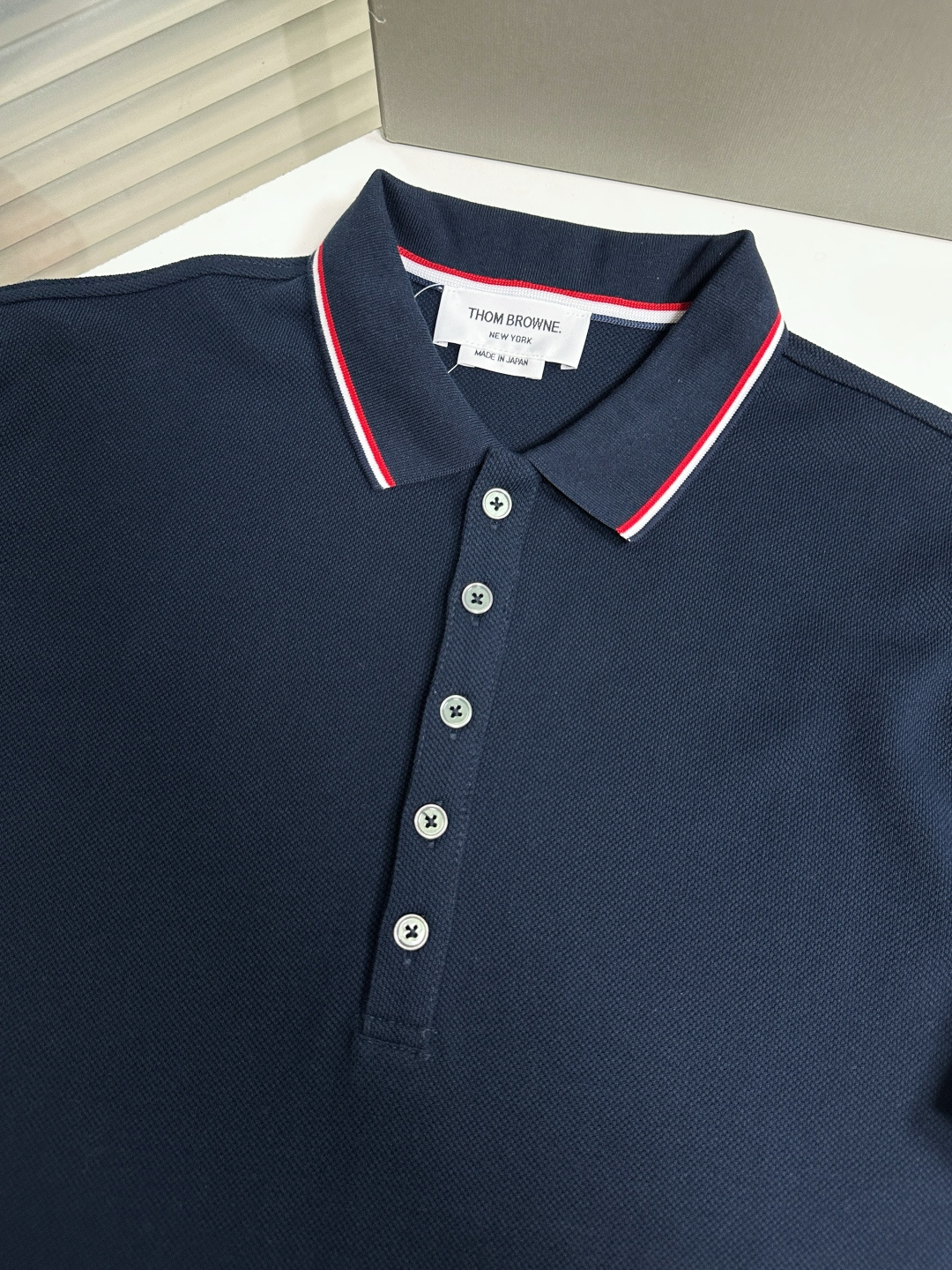 톰브라운 남성 반팔 126253 Thom Browne T Shirt 썸네일 이미지
