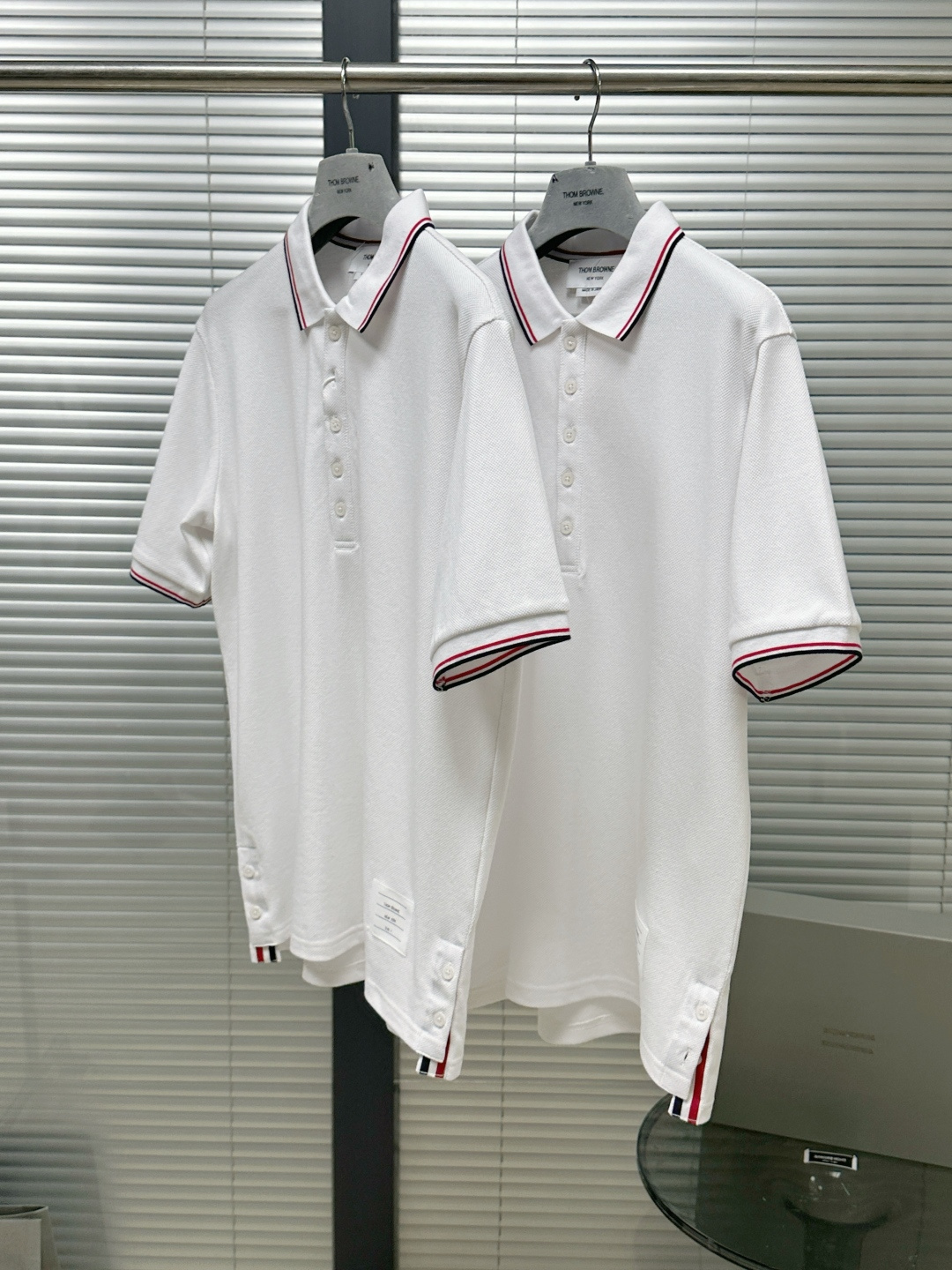 톰브라운 남성 반팔 126252 Thom Browne T Shirt 썸네일 이미지