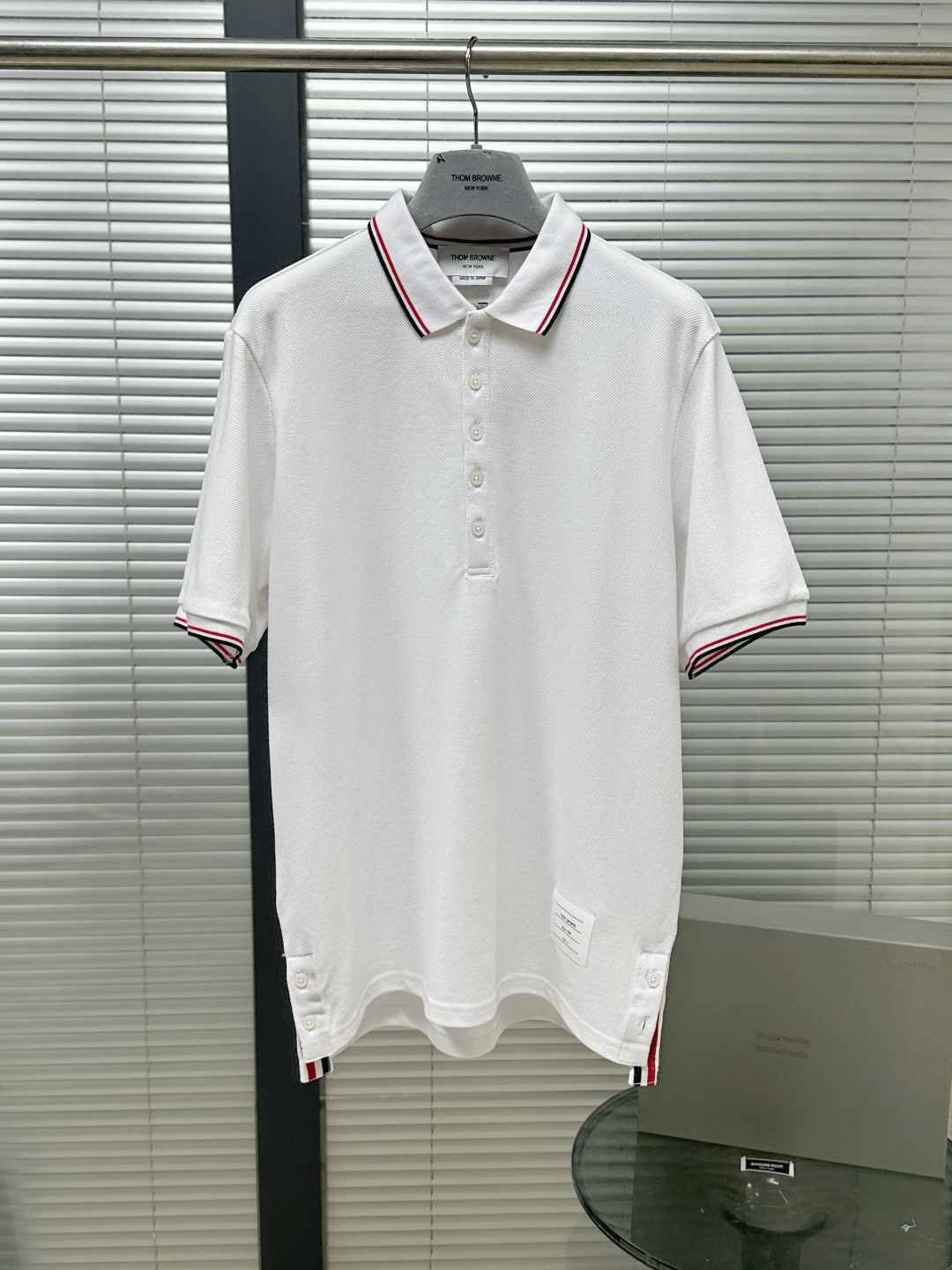 톰브라운 남성 반팔 126252 Thom Browne T Shirt 썸네일 이미지