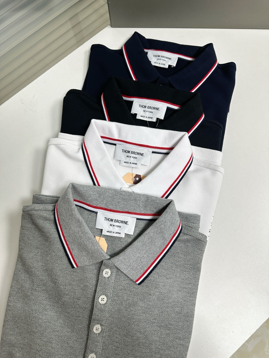 톰브라운 남성 반팔 142895 Thom Browne T Shirt 상세 이미지 7