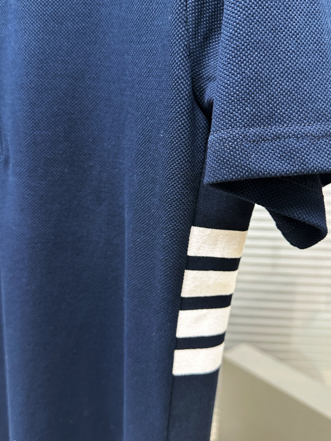 톰브라운 남성 반팔 126229 Thom Browne T Shirt 썸네일 이미지