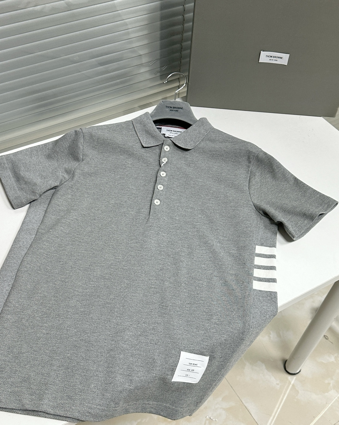 톰브라운 남성 반팔 126228 Thom Browne T Shirt 썸네일 이미지