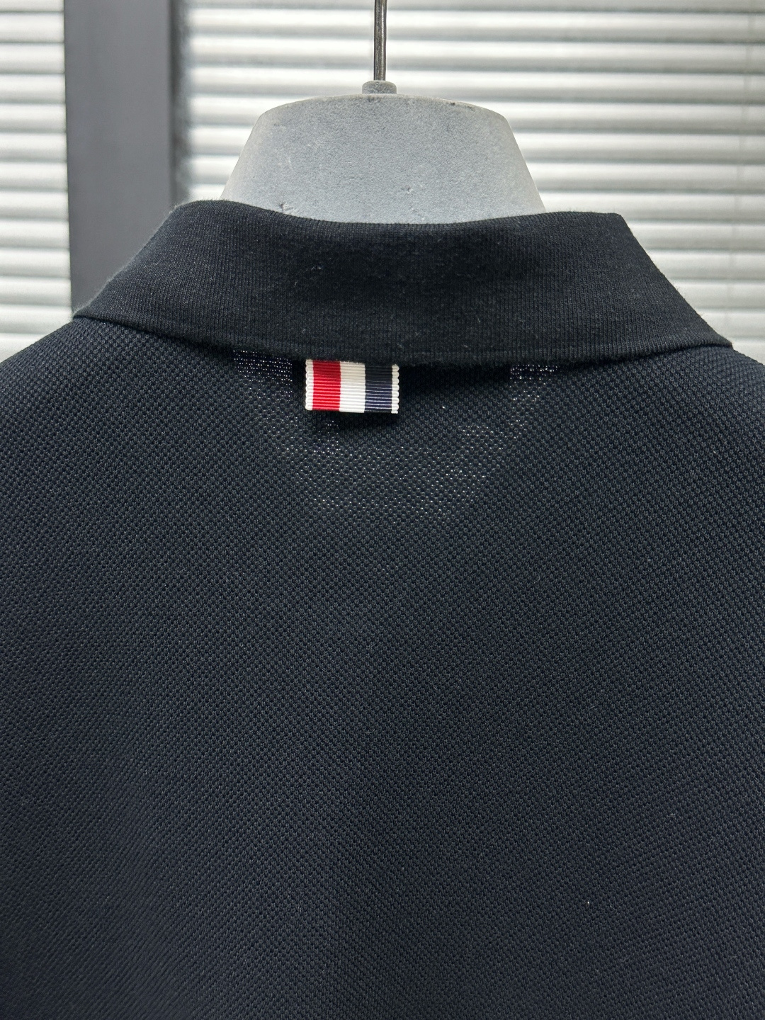 톰브라운 남성 반팔 126227 Thom Browne T Shirt 썸네일 이미지