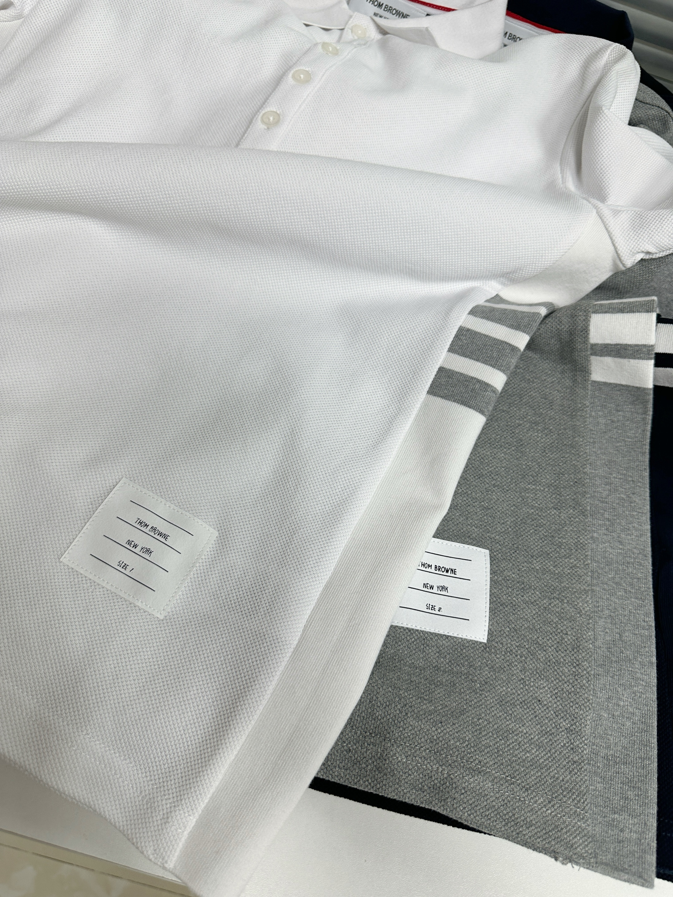 톰브라운 남성 반팔 142926 Thom Browne T Shirt 상세 이미지 16