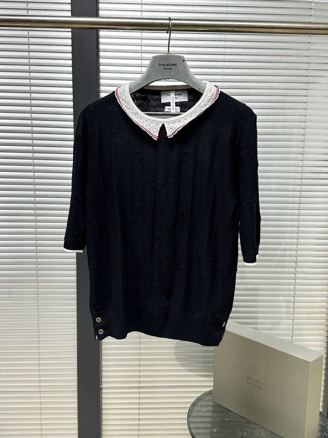 톰브라운 여성 반팔 142925 Thom Browne T Shirt 상세 이미지 2