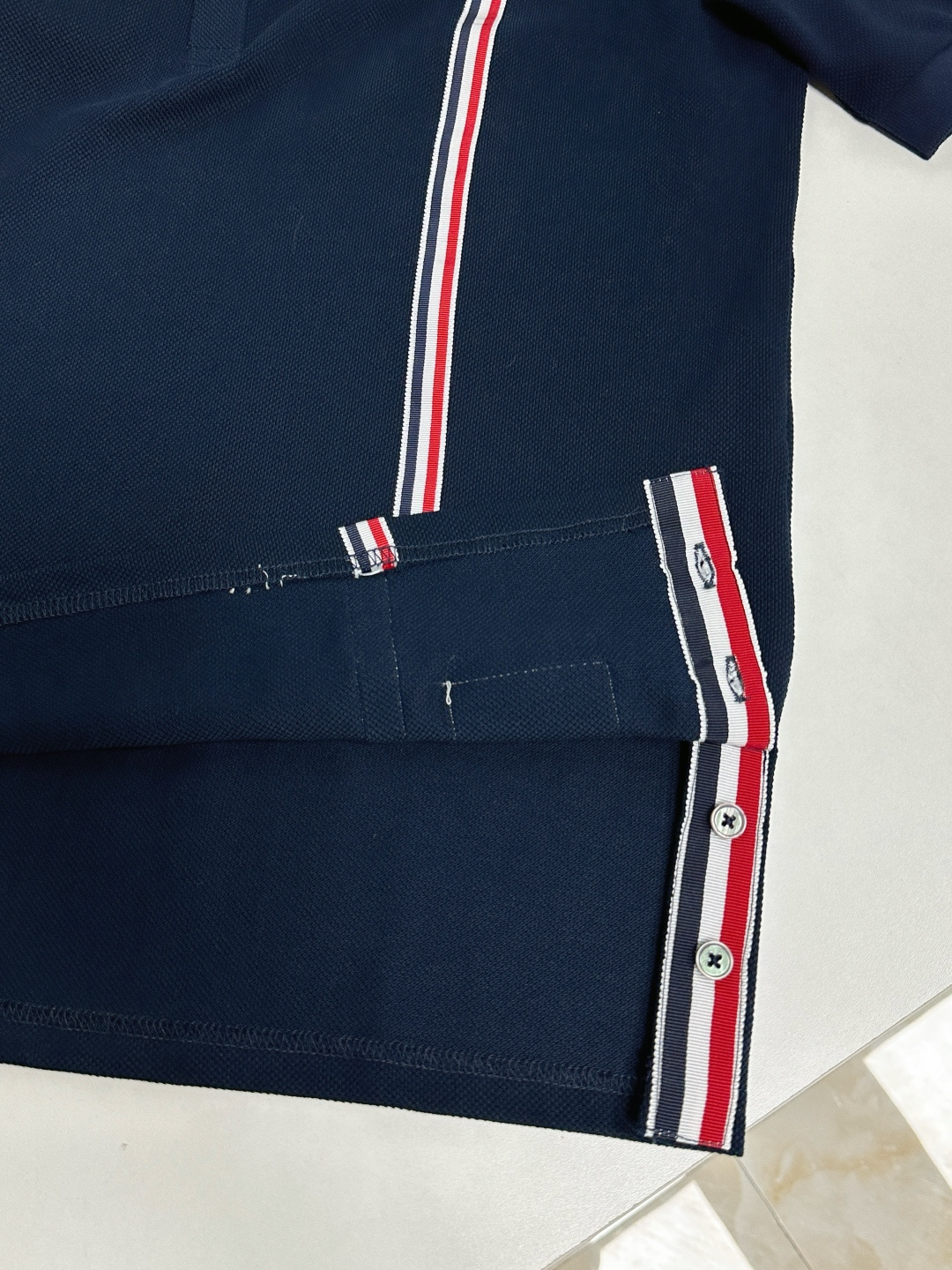 톰브라운 남성 반팔 126224 Thom Browne T Shirt 썸네일 이미지