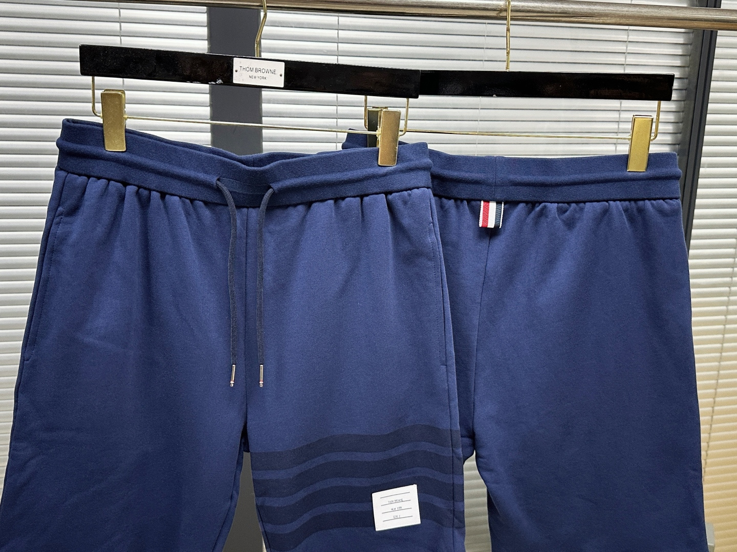 톰브라운 남성 반바지 126275 Thom Browne Shorts 썸네일 이미지
