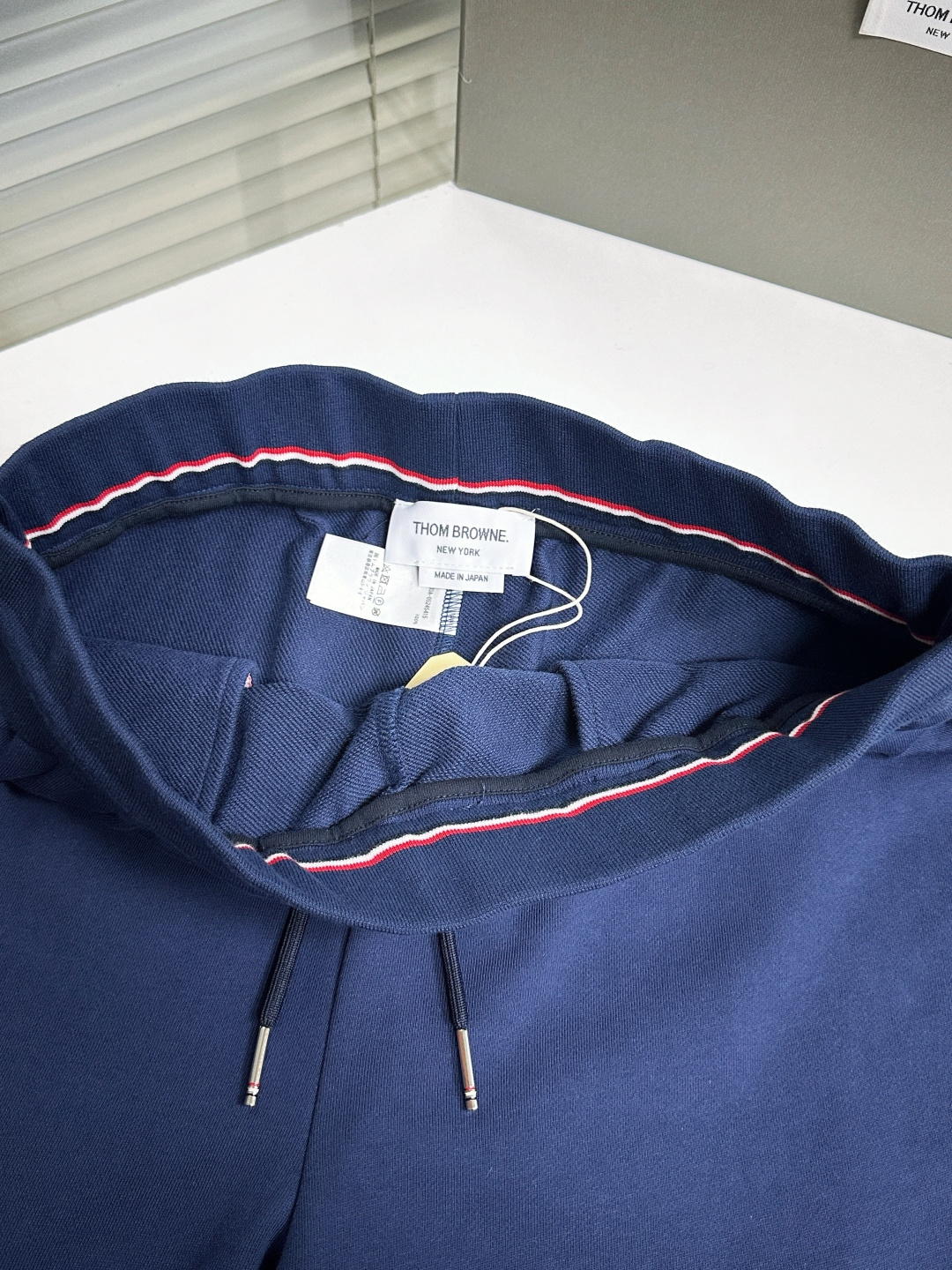톰브라운 남성 반바지 126275 Thom Browne Shorts 썸네일 이미지