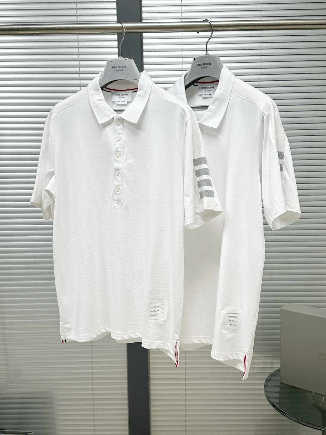 톰브라운 남성 반팔 126274 Thom Browne T Shirt 썸네일 이미지
