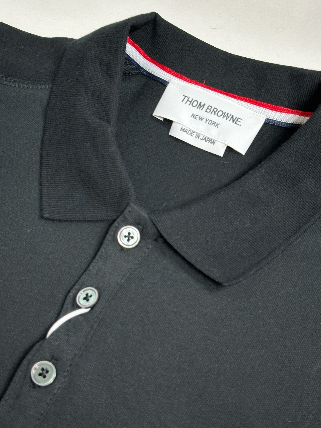 톰브라운 남성 반팔 126273 Thom Browne T Shirt 썸네일 이미지