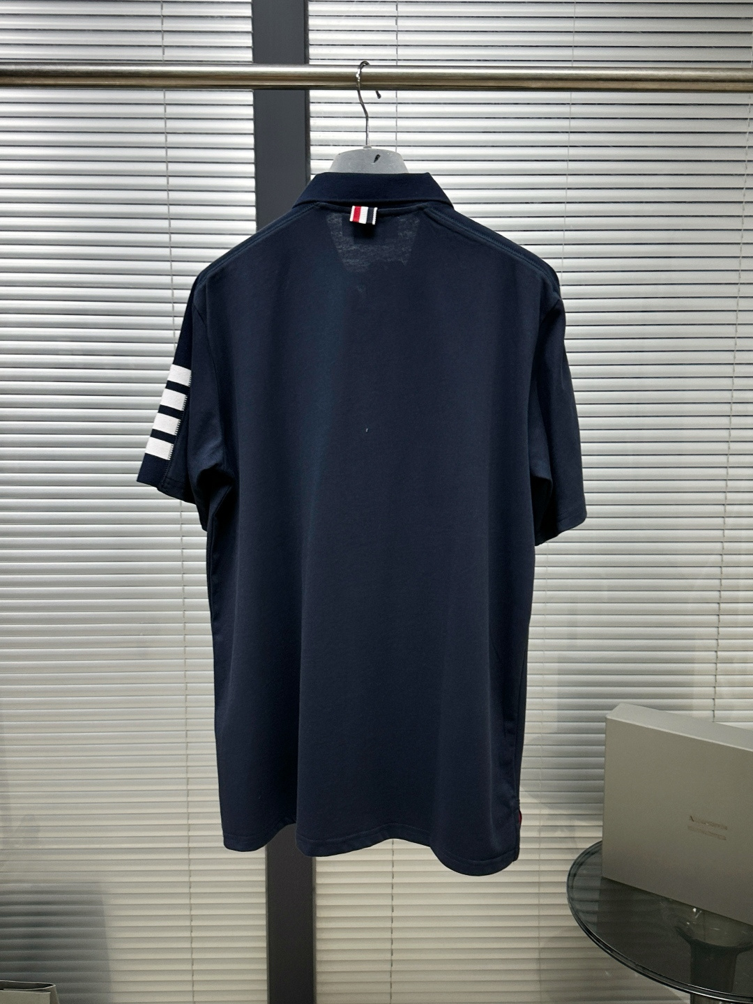 톰브라운 남성 반팔 126272 Thom Browne T Shirt 썸네일 이미지