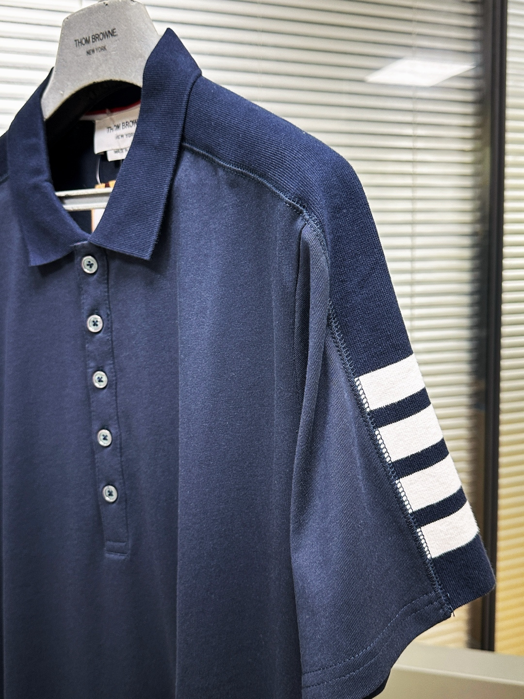톰브라운 남성 반팔 126272 Thom Browne T Shirt 썸네일 이미지