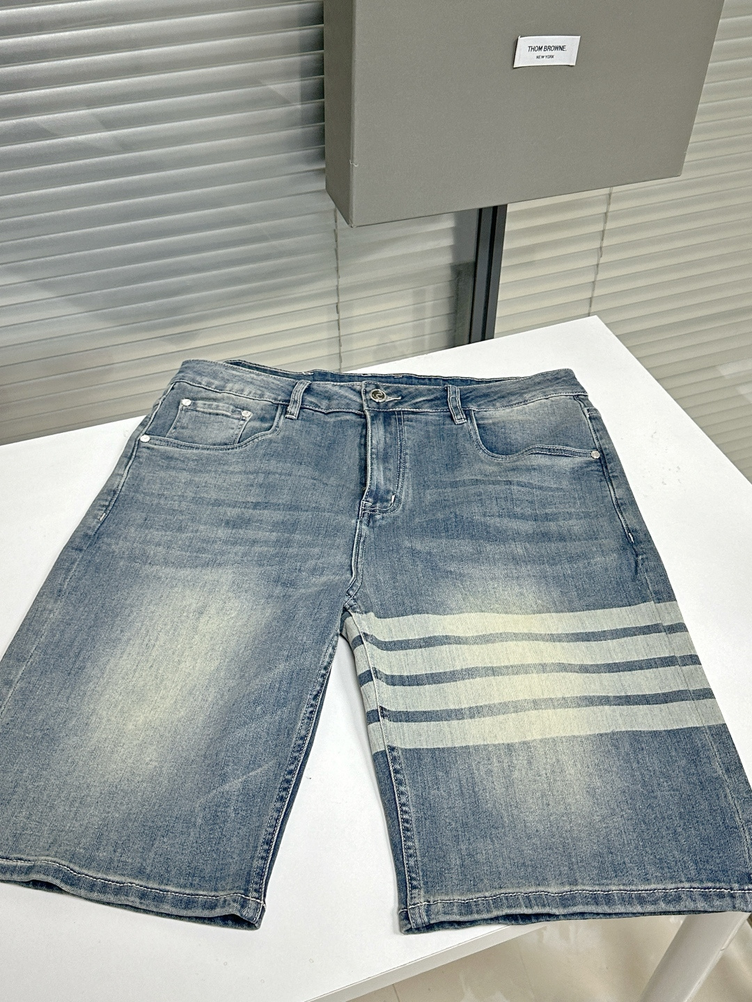 톰브라운 남성 바지 142867 Thom Browne Pants 상세 이미지 4