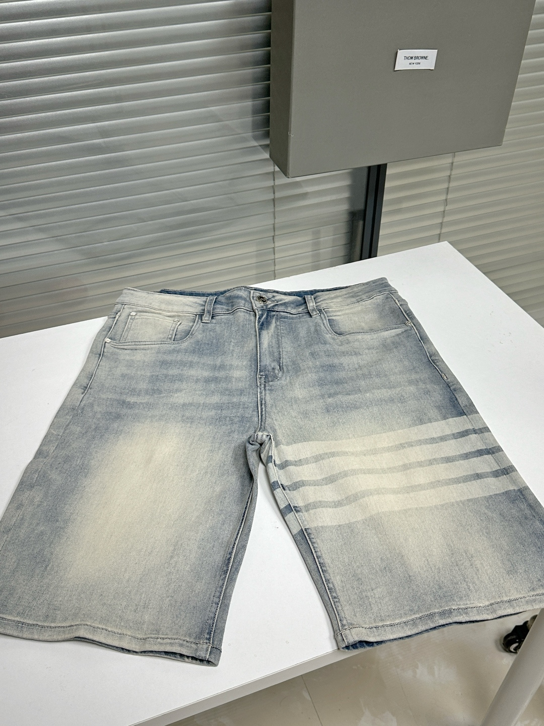 톰브라운 남성 바지 142866 Thom Browne Pants 상세 이미지 4