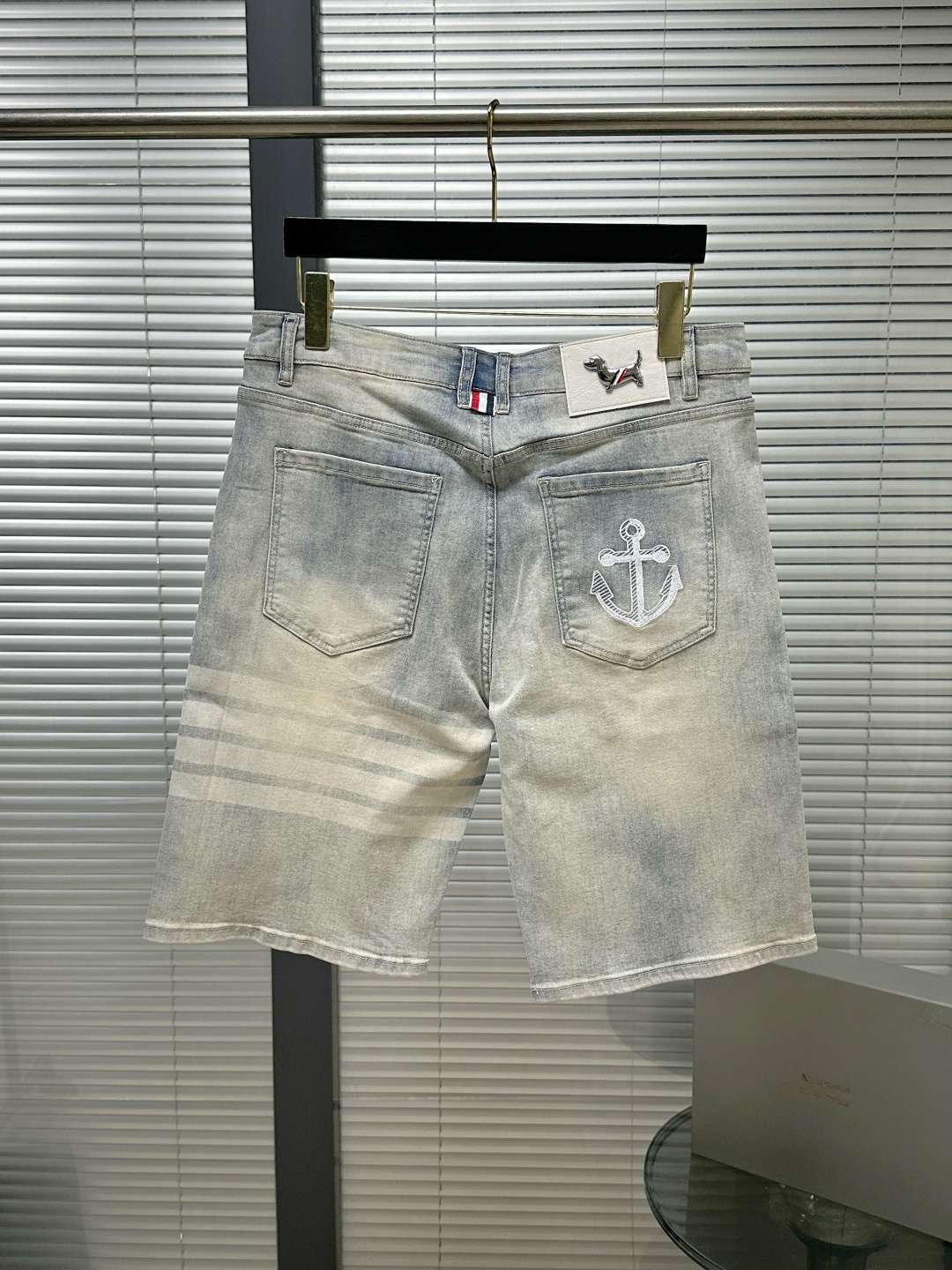톰브라운 남성 바지 142866 Thom Browne Pants 상세 이미지 2