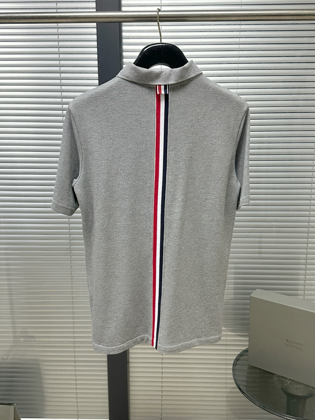 톰브라운 남성 반팔 142864 Thom Browne T Shirt 상세 이미지 3