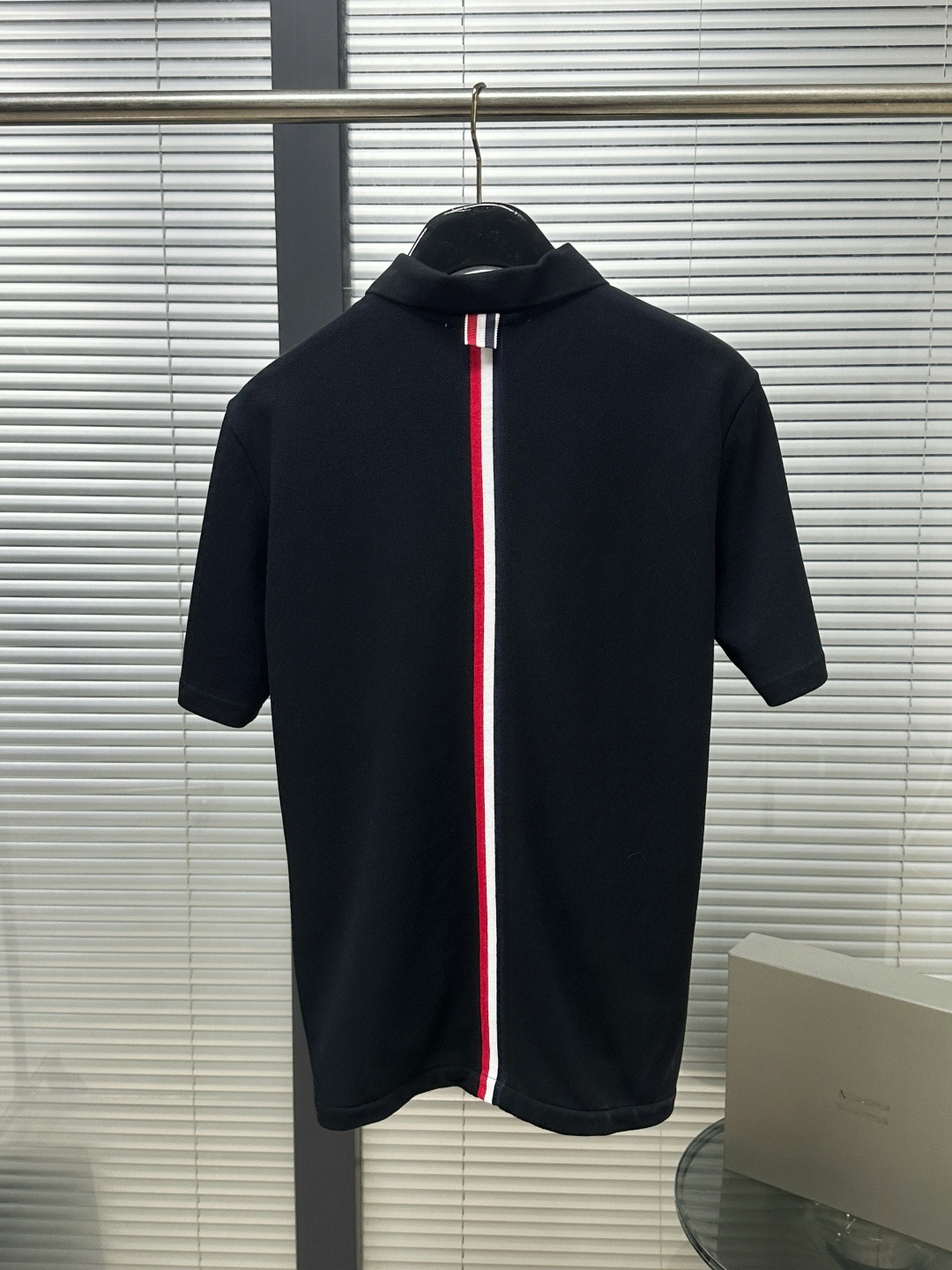 톰브라운 남성 반팔 142863 Thom Browne T Shirt 상세 이미지 3
