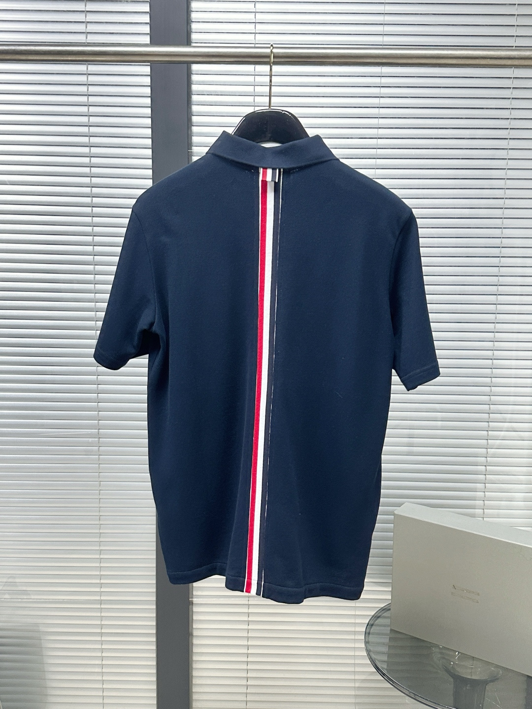 톰브라운 남성 반팔 142862 Thom Browne T Shirt 상세 이미지 3