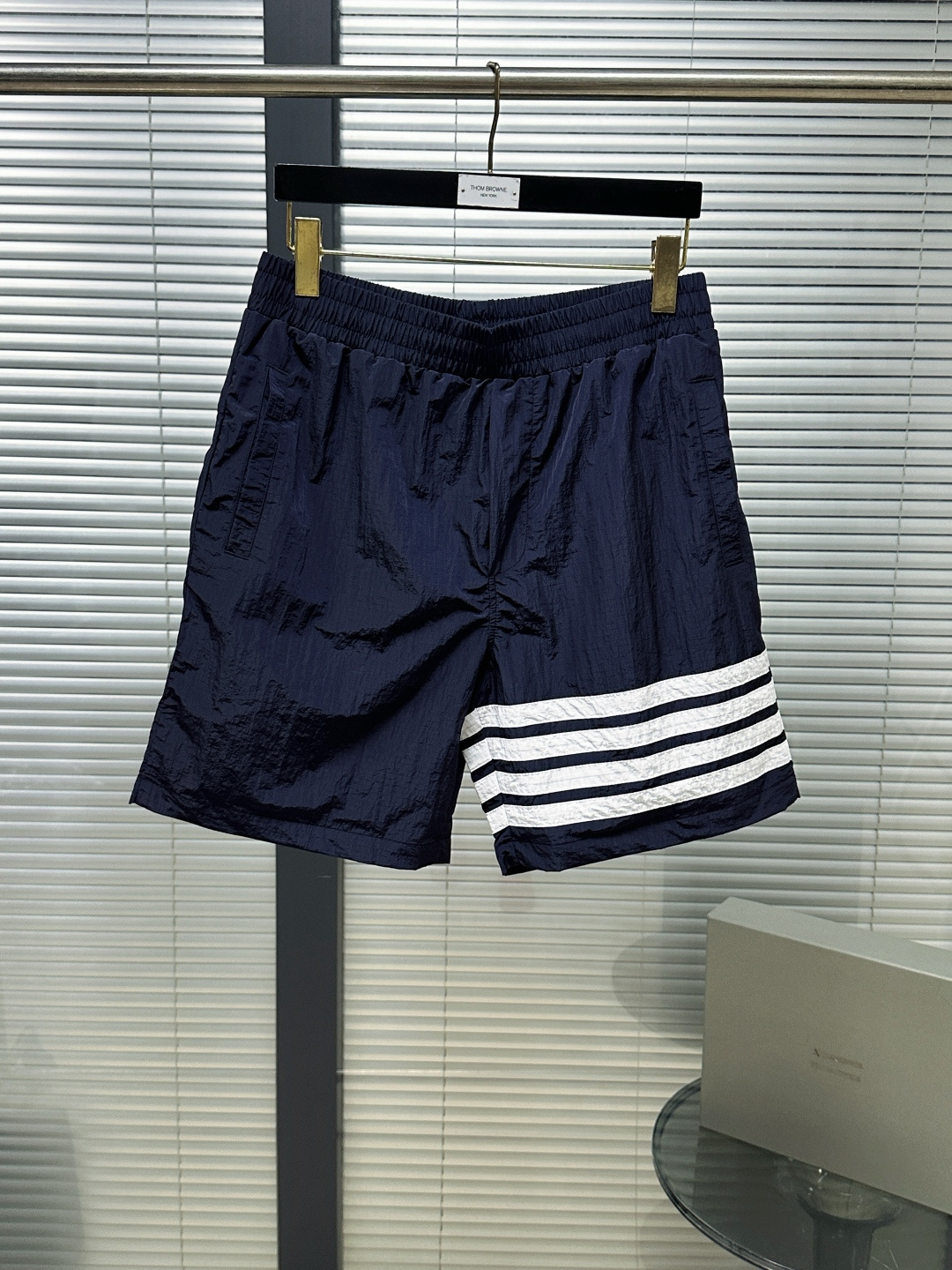 톰브라운 남성 바지 142861 Thom Browne Pants 상세 이미지 2