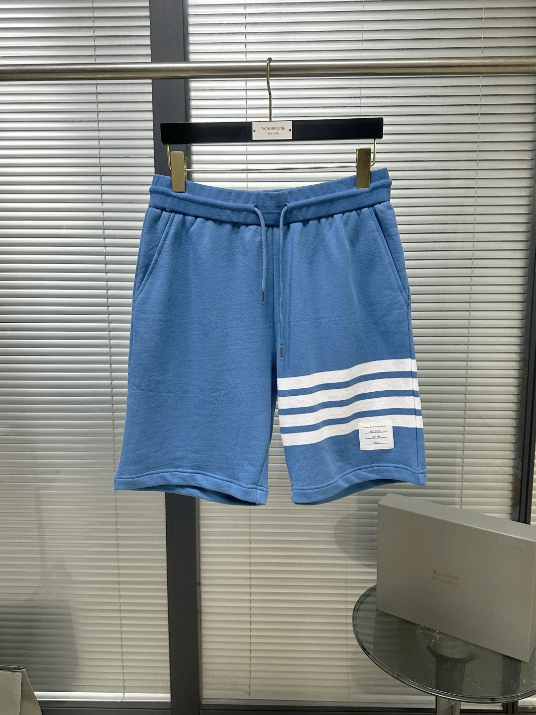 톰브라운 남성 바지 142859 Thom Browne Pants 상세 이미지 2