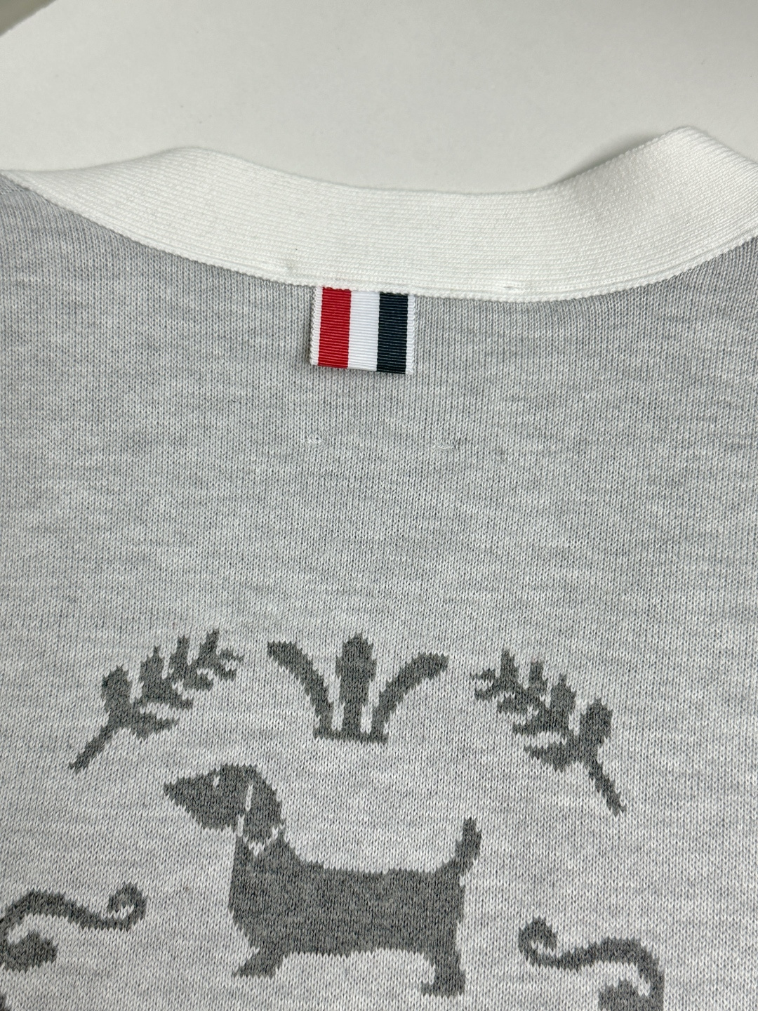 톰브라운 남성 가디건 142856 Thom Browne Cardigan 상세 이미지 9