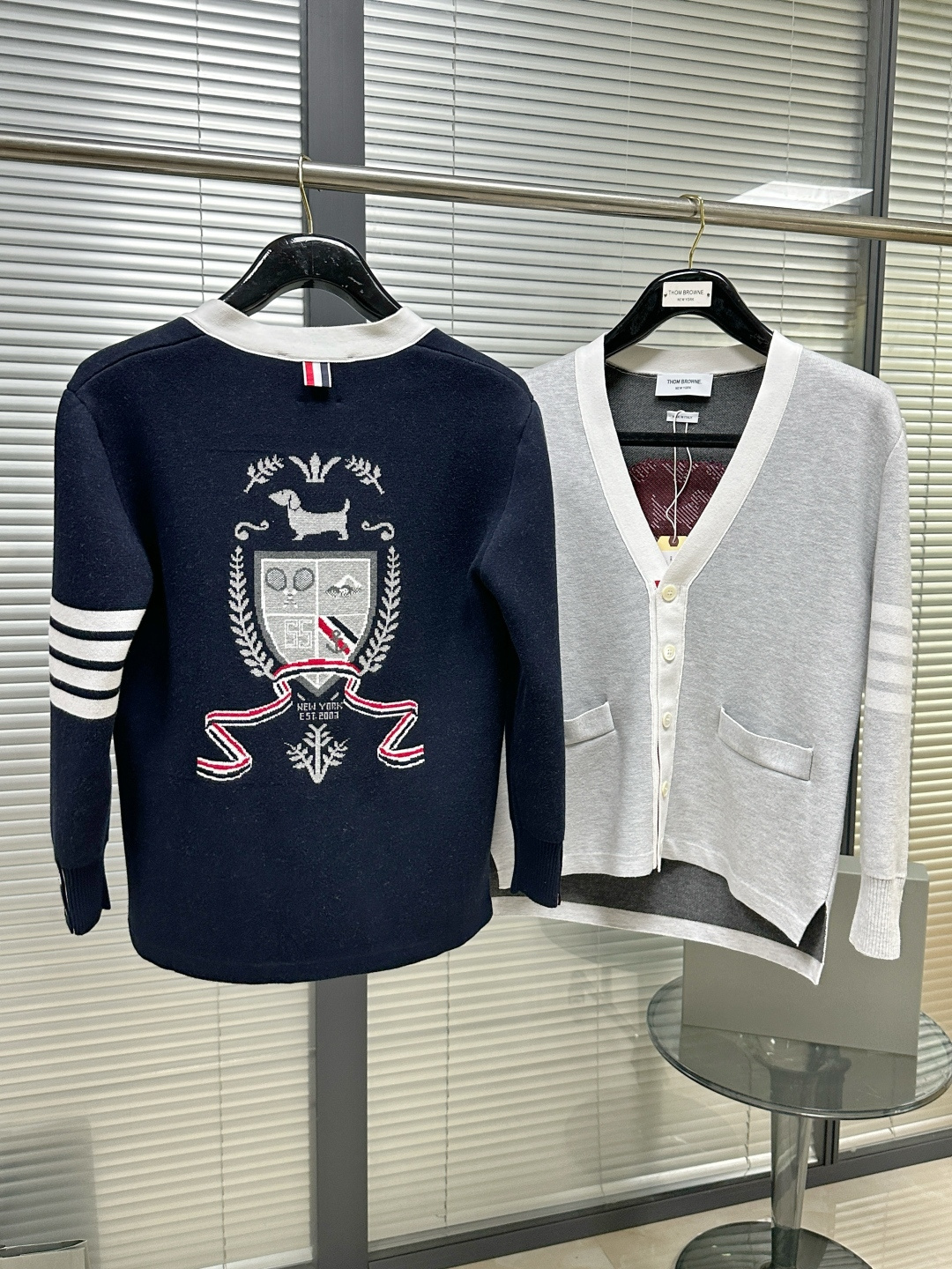 톰브라운 남성 가디건 142855 Thom Browne Cardigan 상세 이미지 3