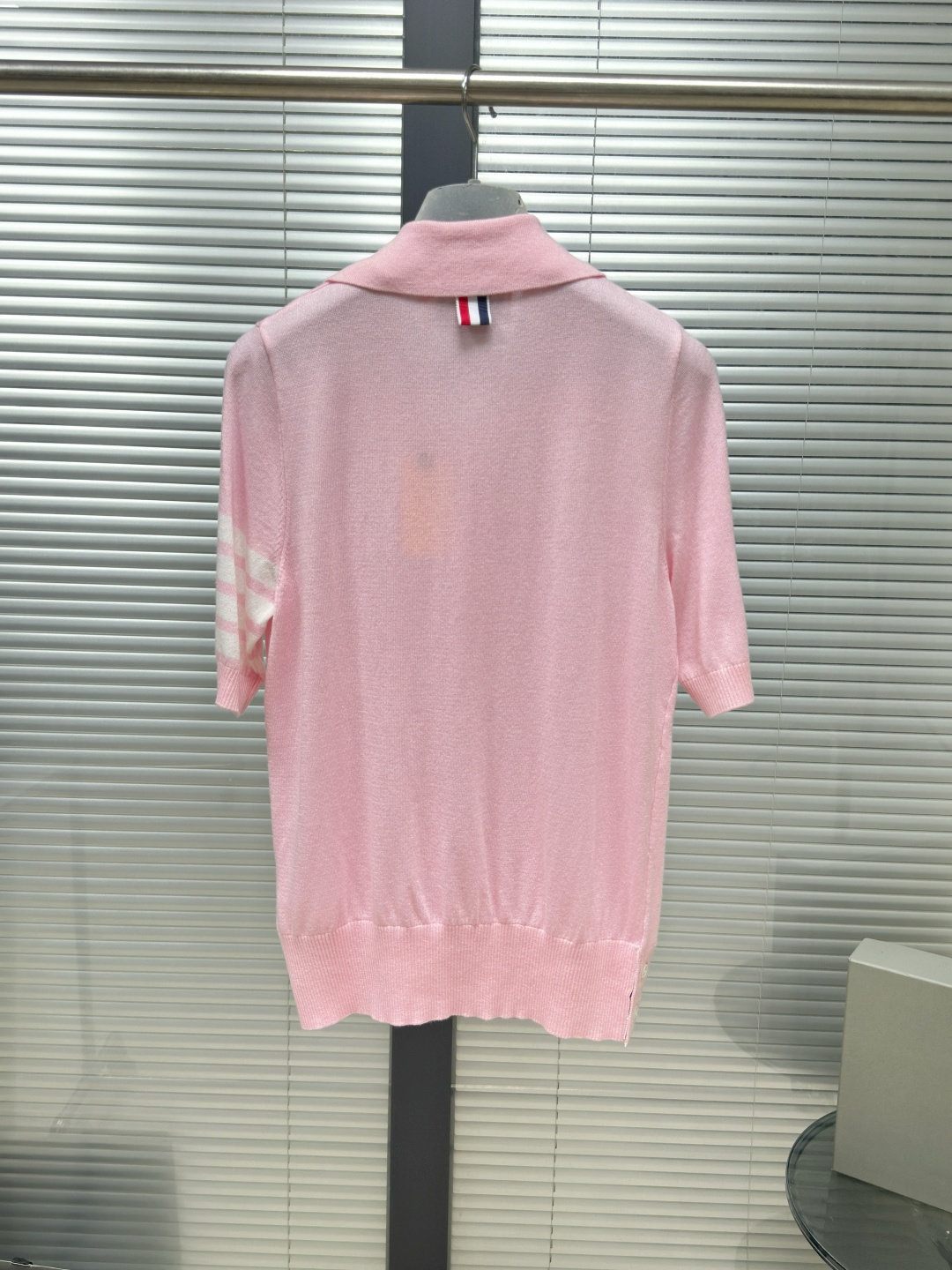 톰브라운 남성 반팔 142885 Thom Browne T Shirt 상세 이미지 2