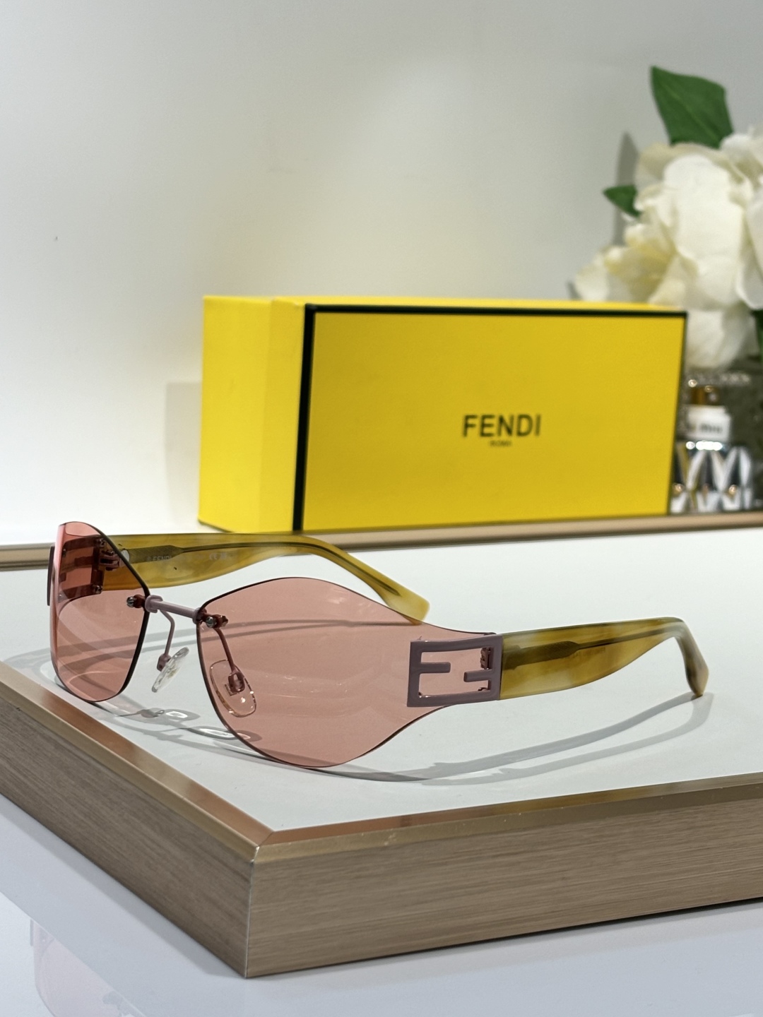 FENDIMODELFE40159USIZE99口17-145