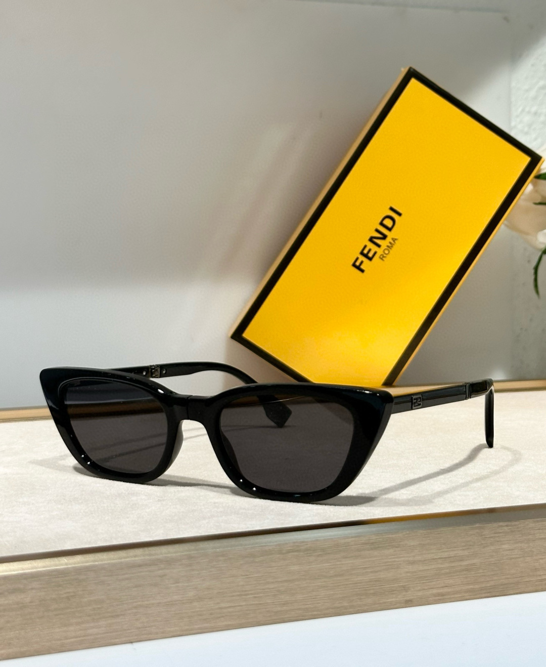 Fendi*FE40089ISize:53-19-140️