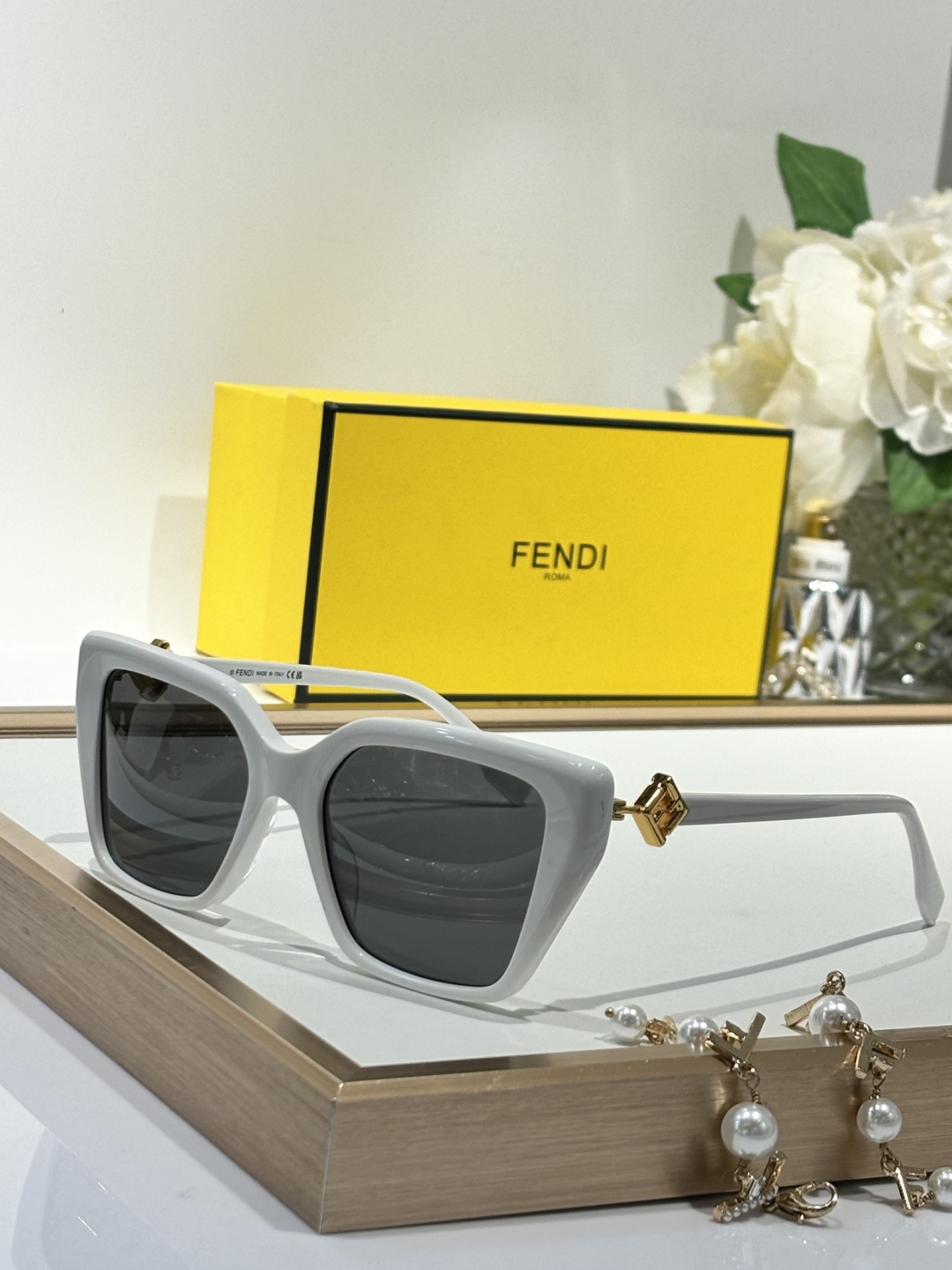 FENDIMODELFE40161ISIZE55口16-145