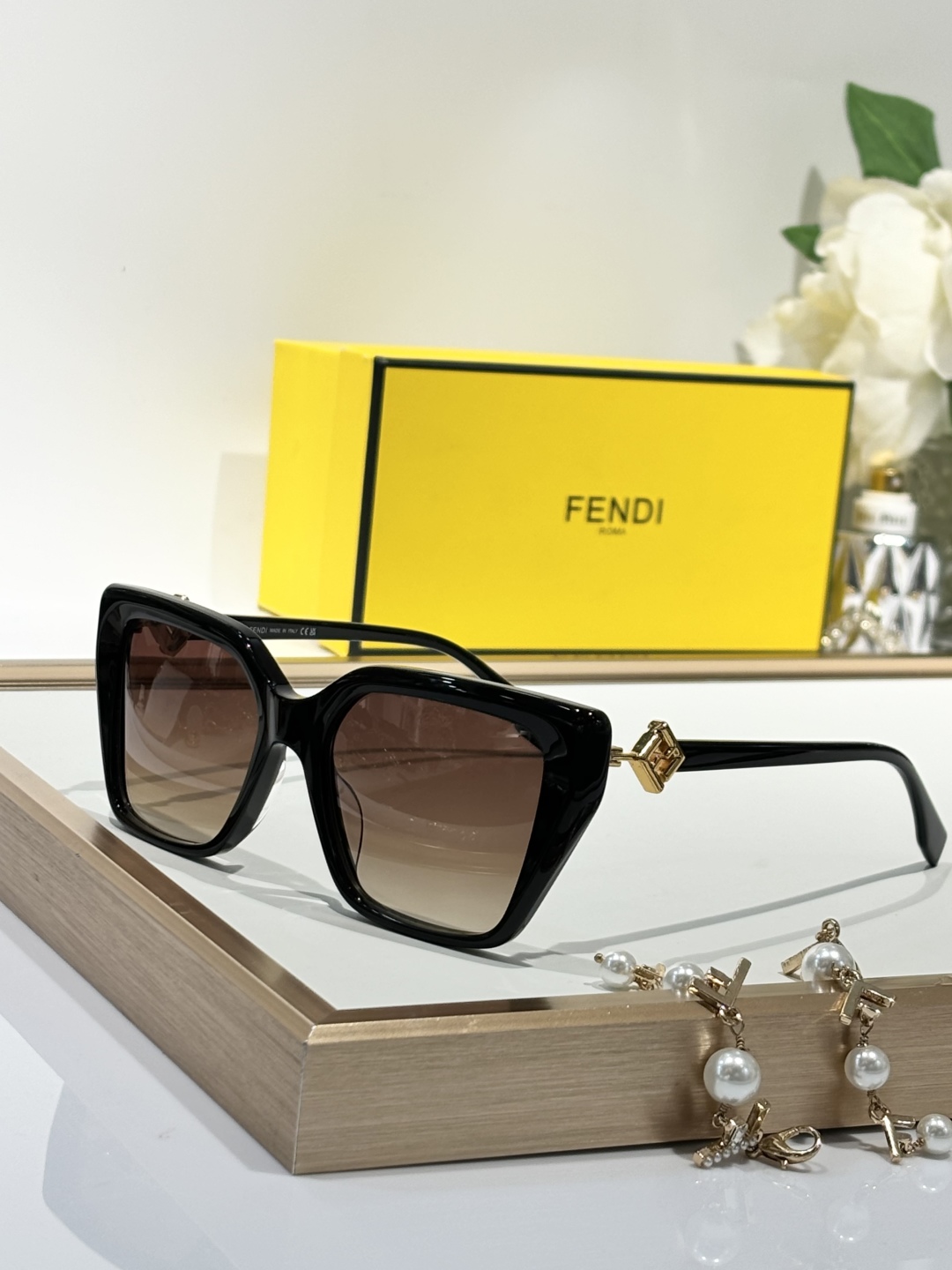 FENDIMODELFE40161ISIZE55口16-145