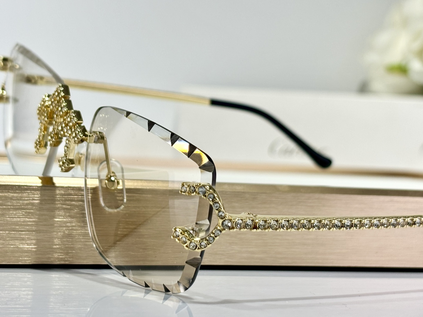 Photo Chromic CARTIER DiamondMod：CT0661SSize：56-21-1