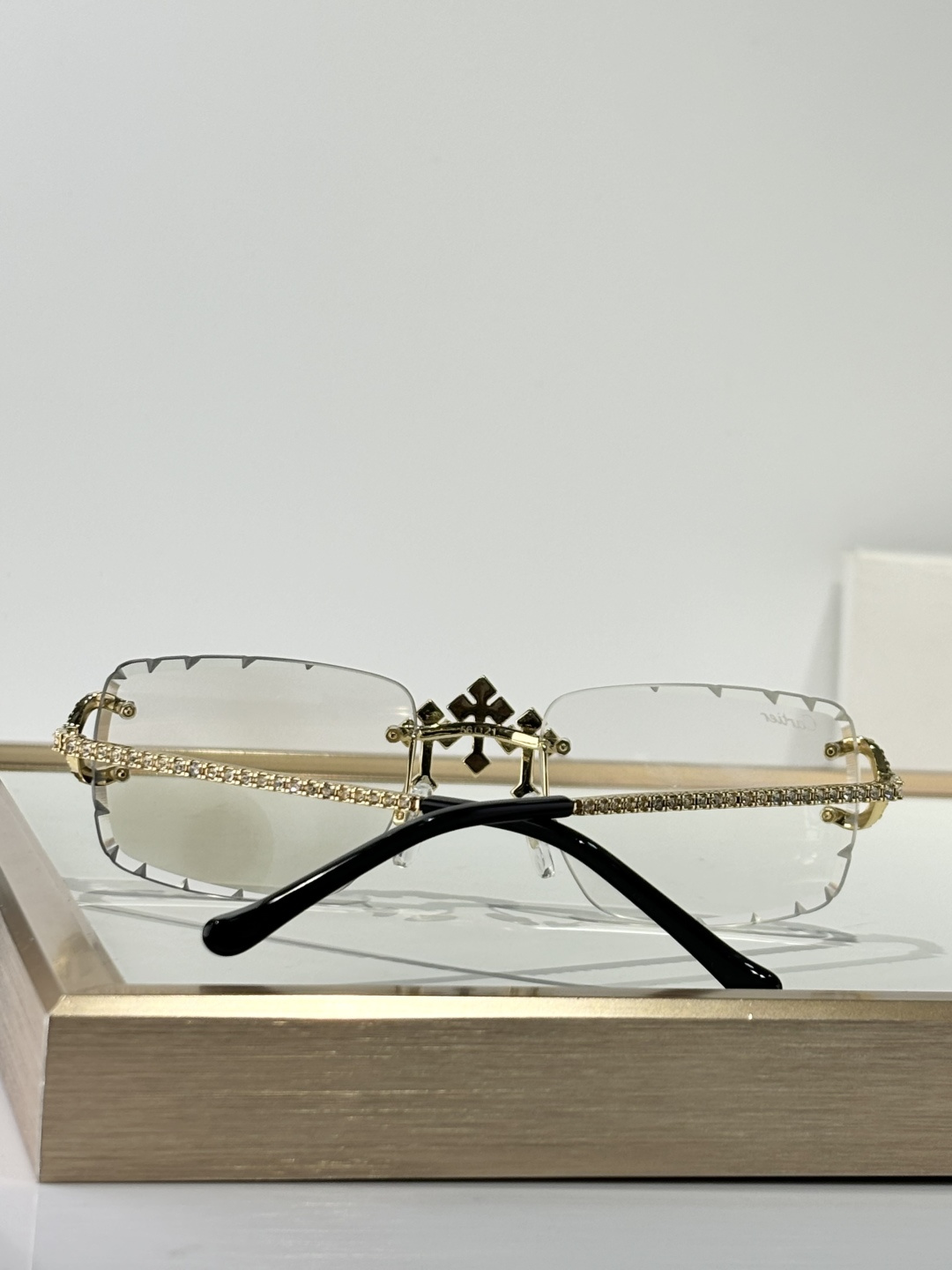 Photo Chromic CARTIER DiamondMod：CT0661SSize：56-21-1