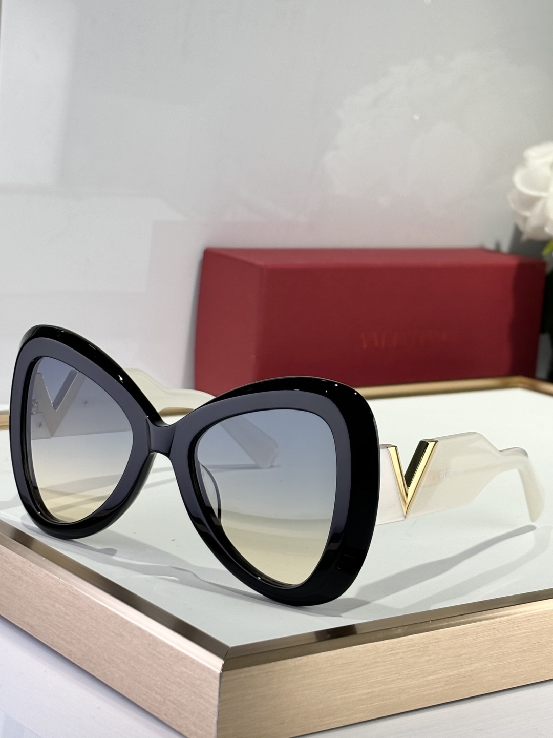  VALENTINOINO
MO D：VLS138A
SIZe：51-19-245
