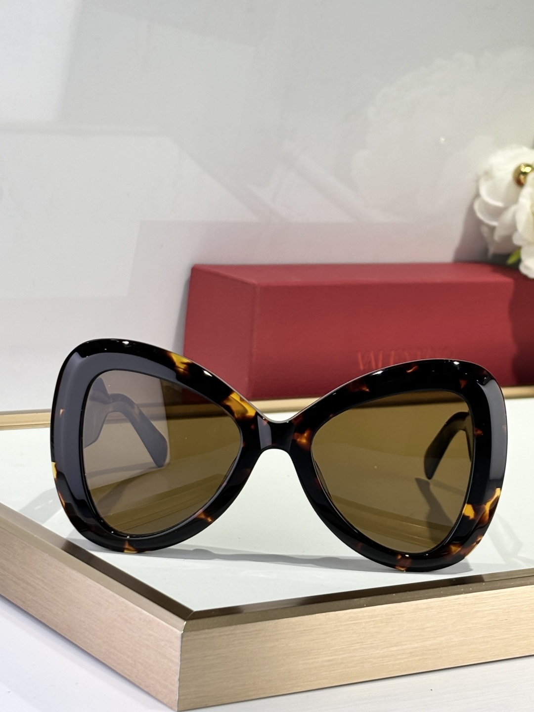  VALENTINOINO
MO D：VLS138A
SIZe：51-19-245
