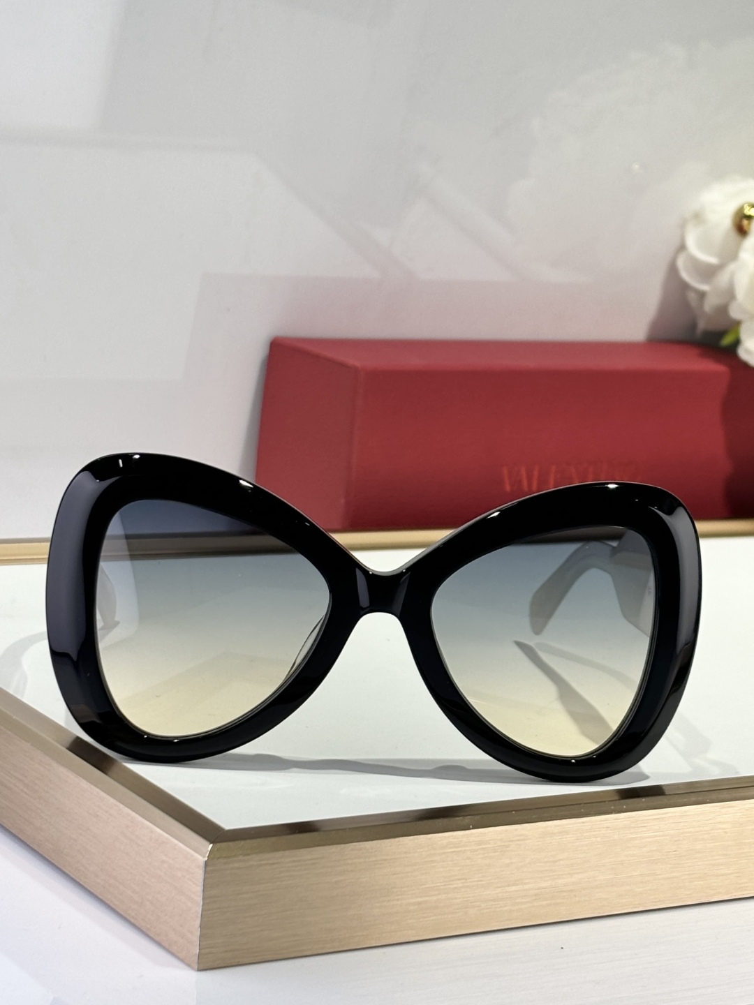  VALENTINOINO
MO D：VLS138A
SIZe：51-19-245
