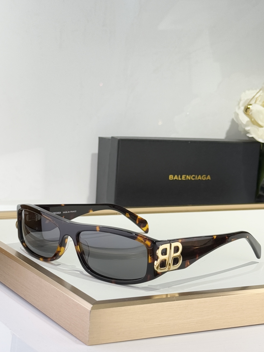 ￼ ￼  BALENCIAGA
MOD：BB0339
SIZE：60-18-145
