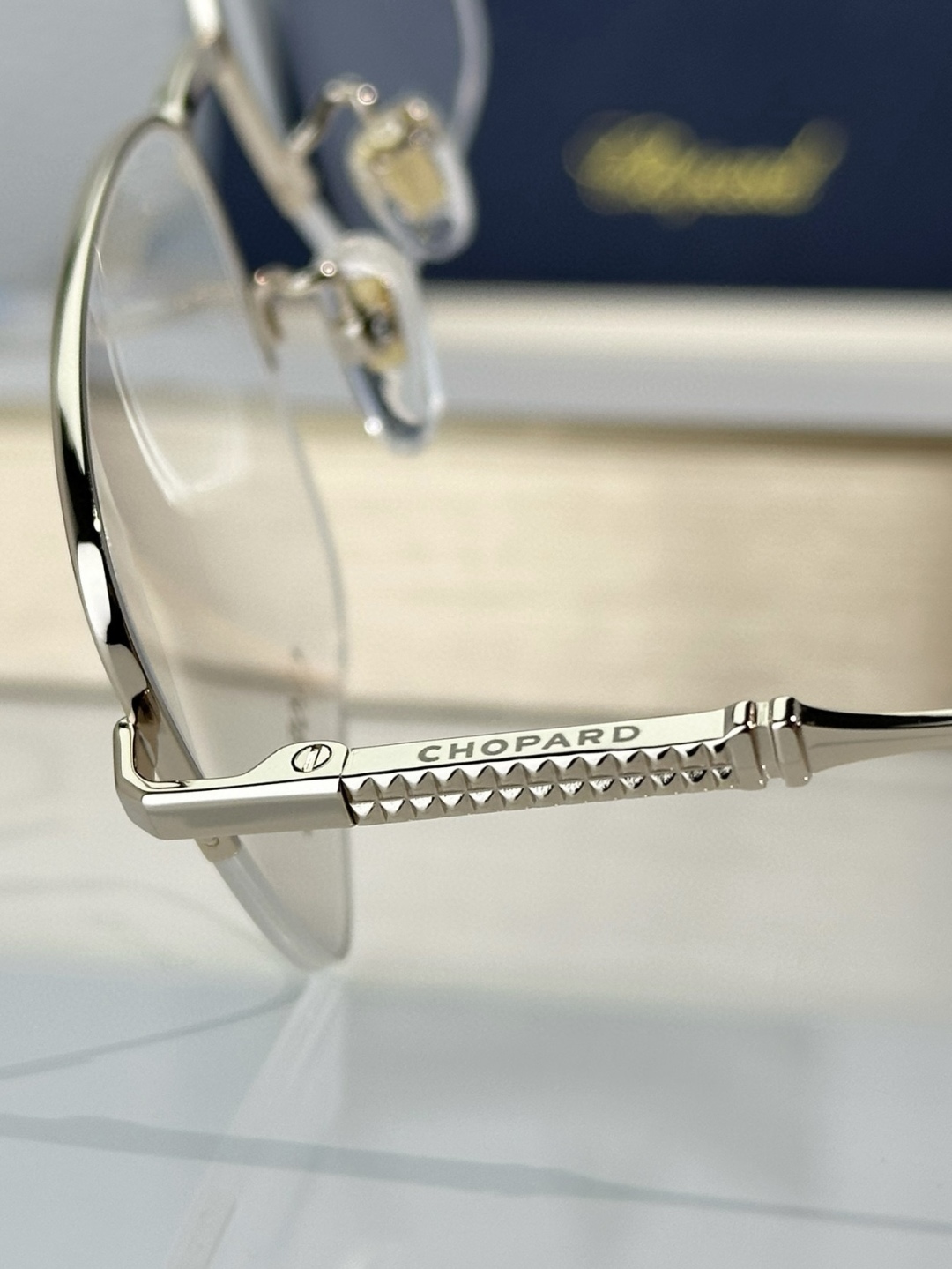 Chopar* Super titanium. Titanium MODEL: VCHL71J Size: 57-18-145 Original packaging - 图片 5