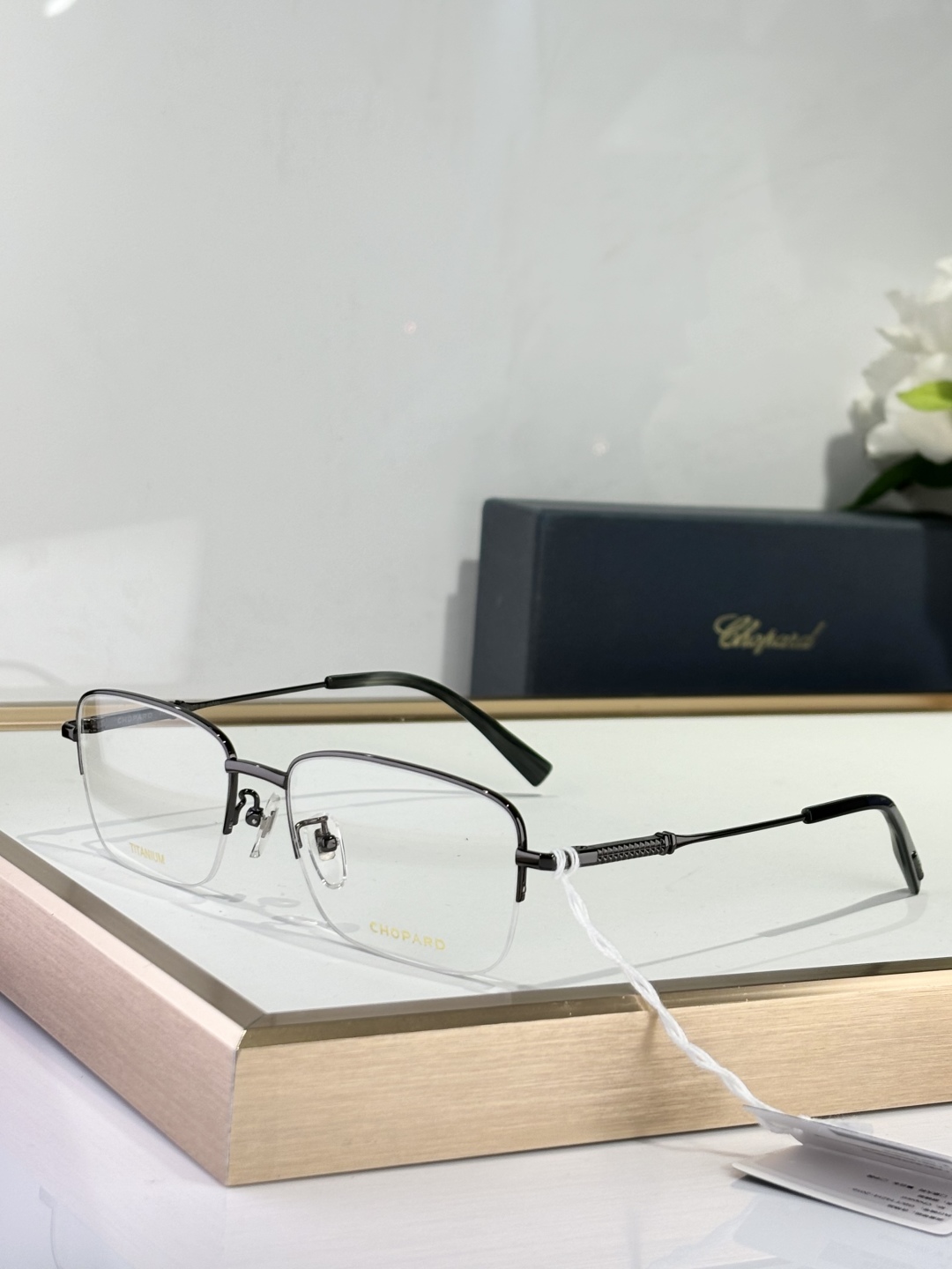 Chopar* Super titanium. Titanium MODEL: VCHL71J Size: 57-18-145 Original packaging - 图片 2