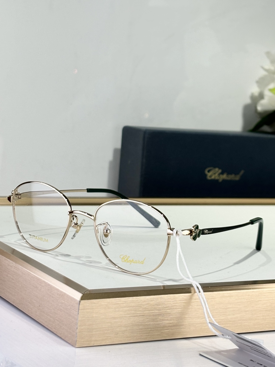 Chopar* Super titanium. Tianium MODEL: VCHD98J Size: 56-19-145 Original packaging