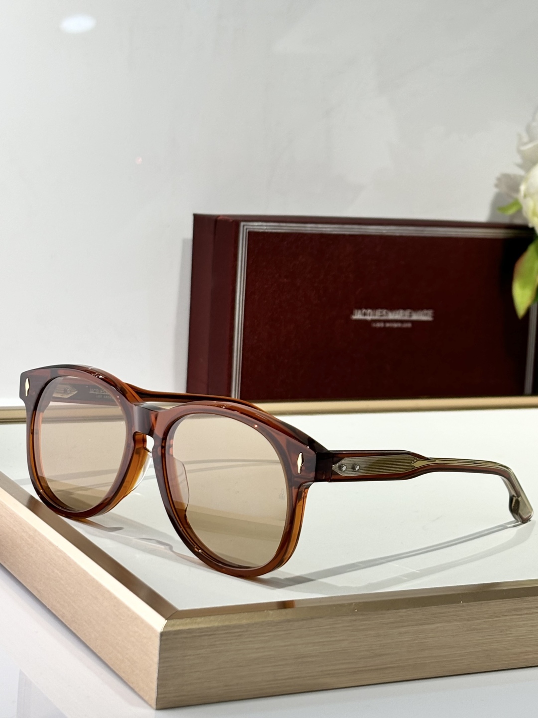  JACQUES MARIE MAGE
MODELKAY
SIZE：56-18
