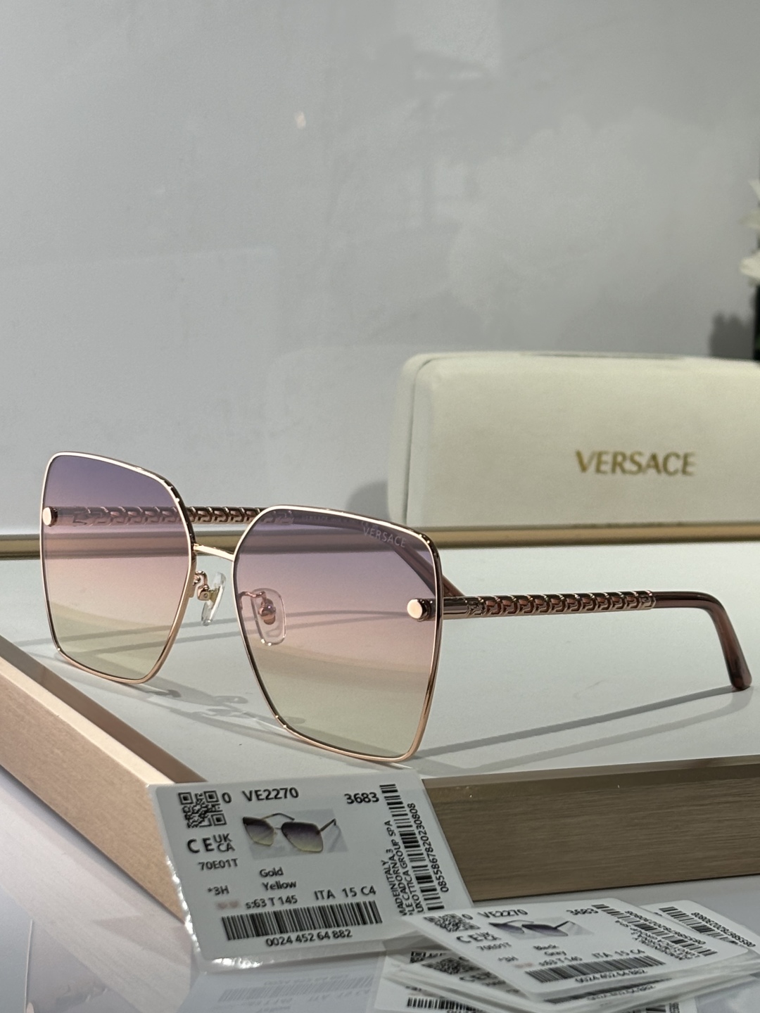  VERSACE
MODEL：VE2270
SIZE：63口15-145
赵露思同款
