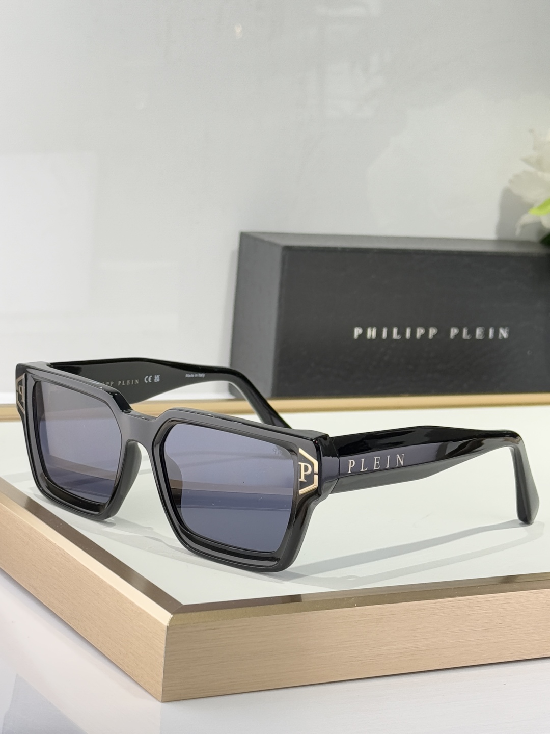  PhiliPP Plein
Mod：SP
Size：55-18-145
oroginal qualit