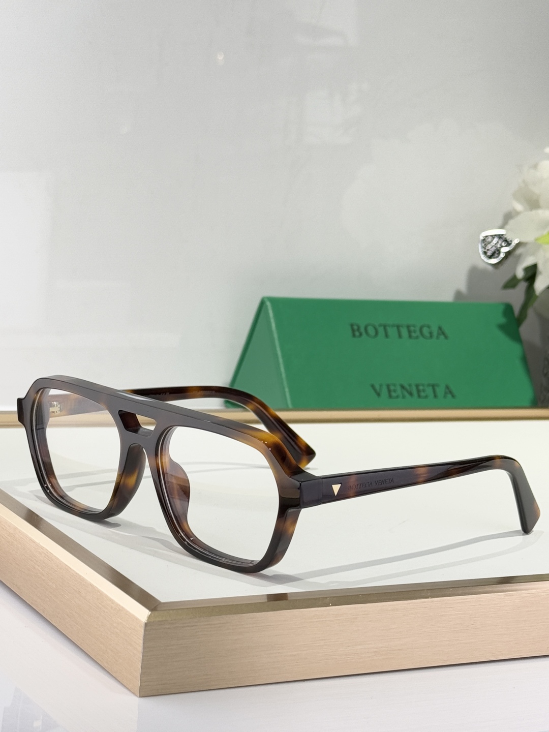 B BOTTEGA VENETA MOD: BV1366 Size: 55-17-145