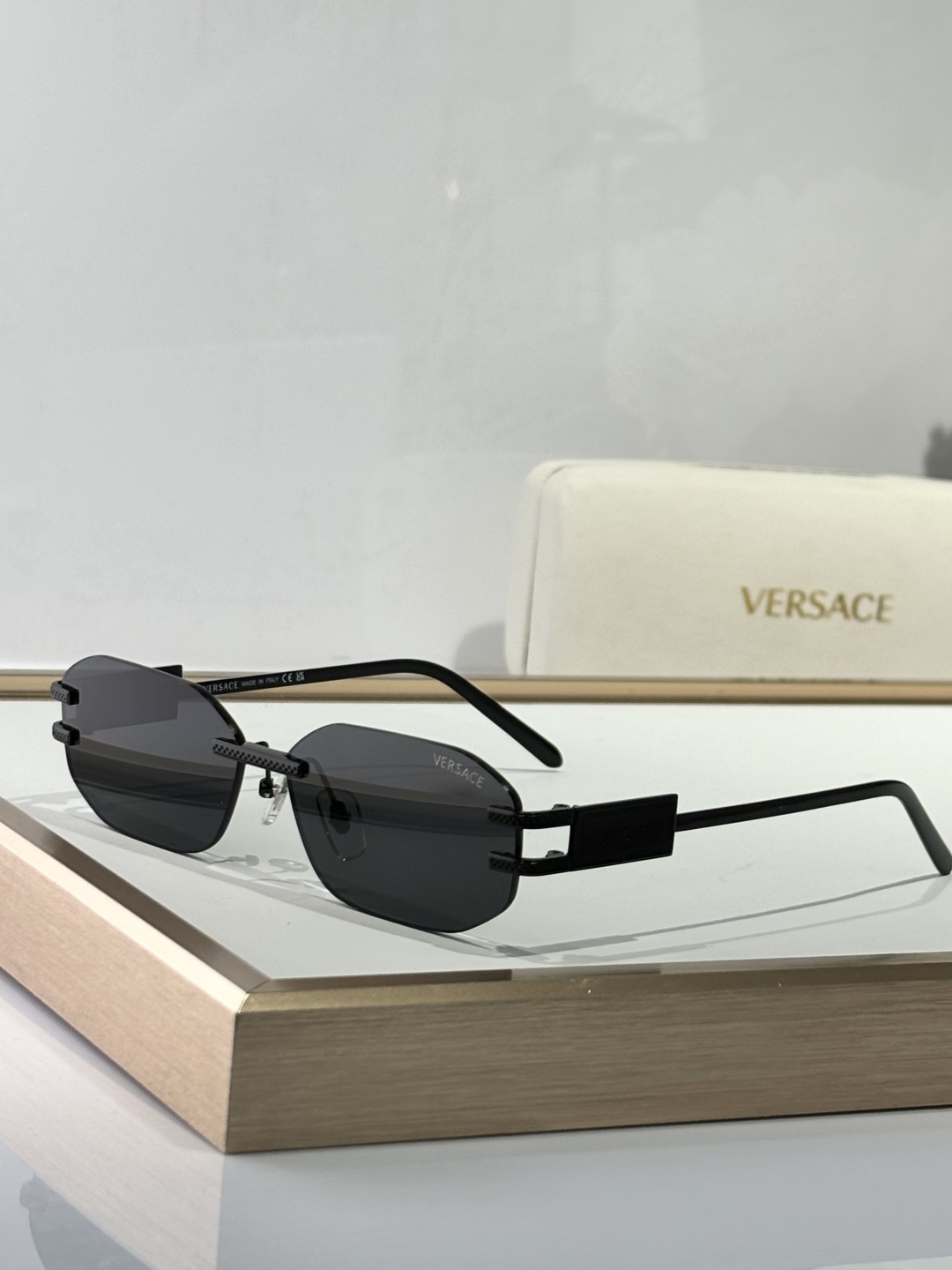   VERSACE
MOD2274