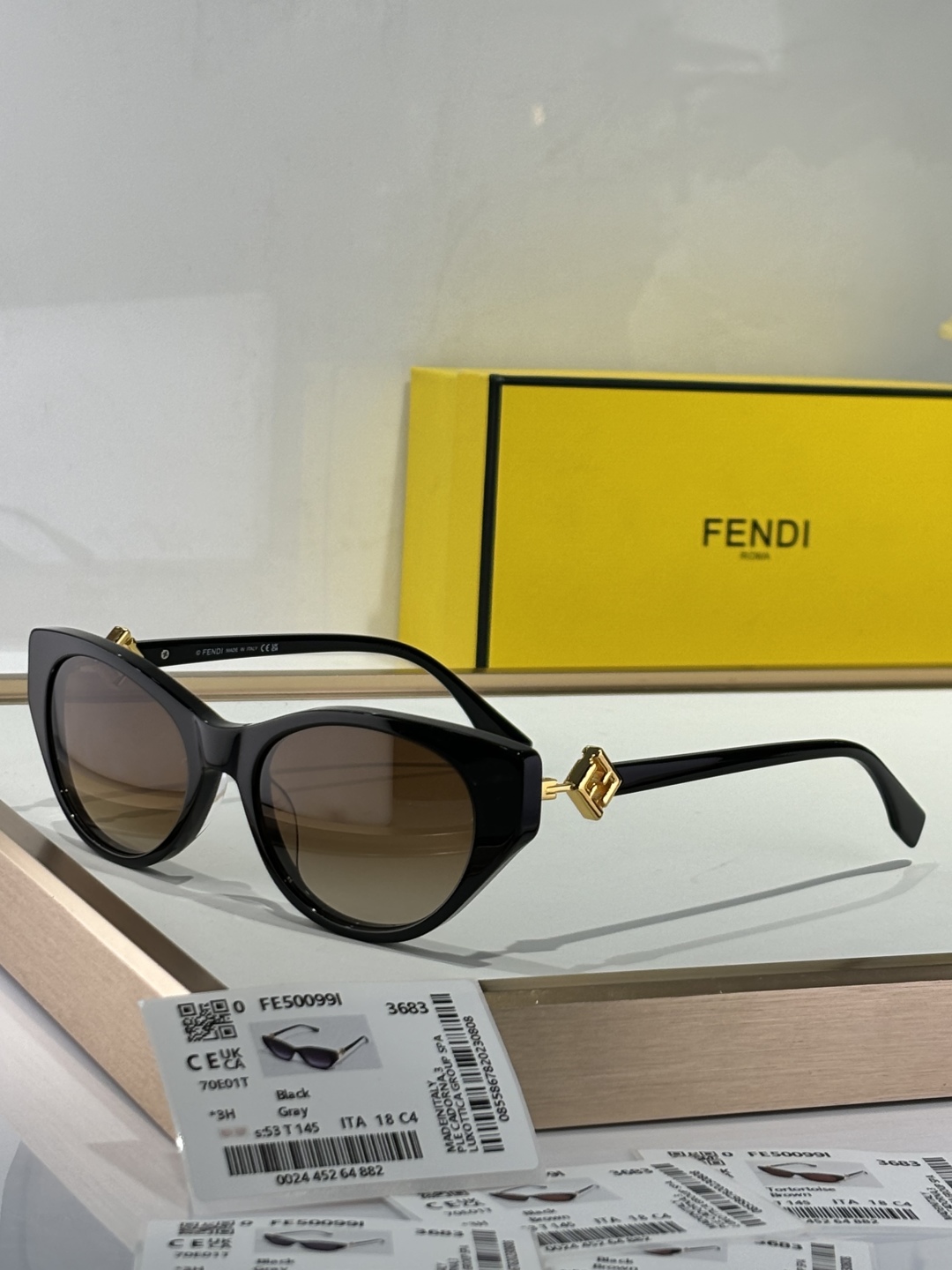  FEND*
MODEL FE50099I
SIZE53口18-145
