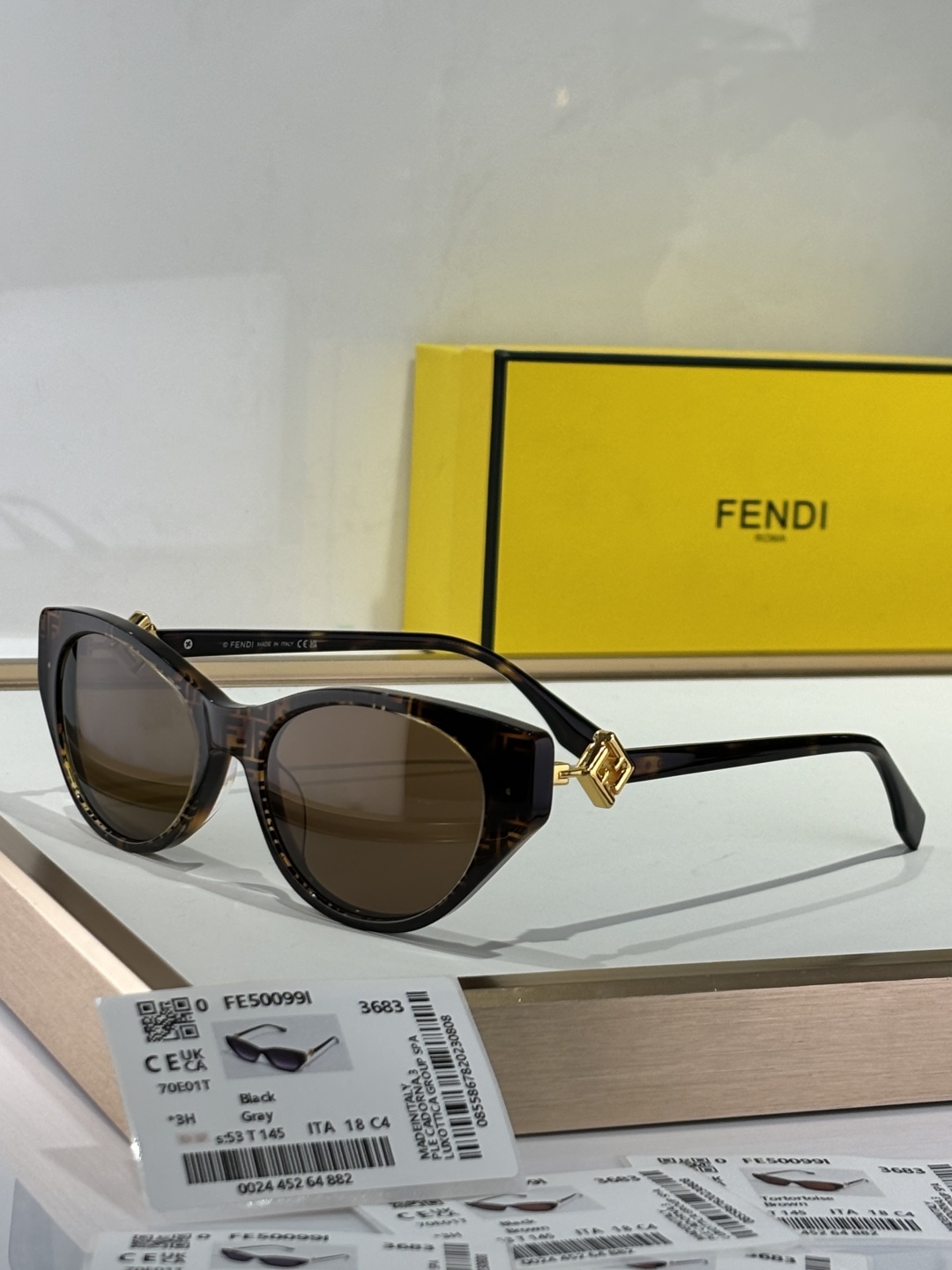  FEND*
MODEL FE50099I
SIZE53口18-145
