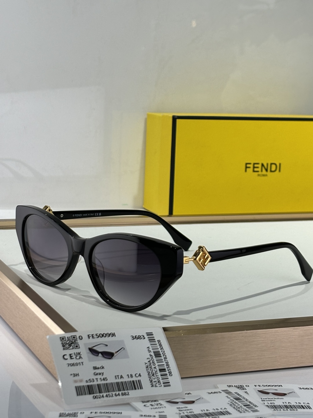  FEND*
MODEL FE50099I
SIZE53口18-145
