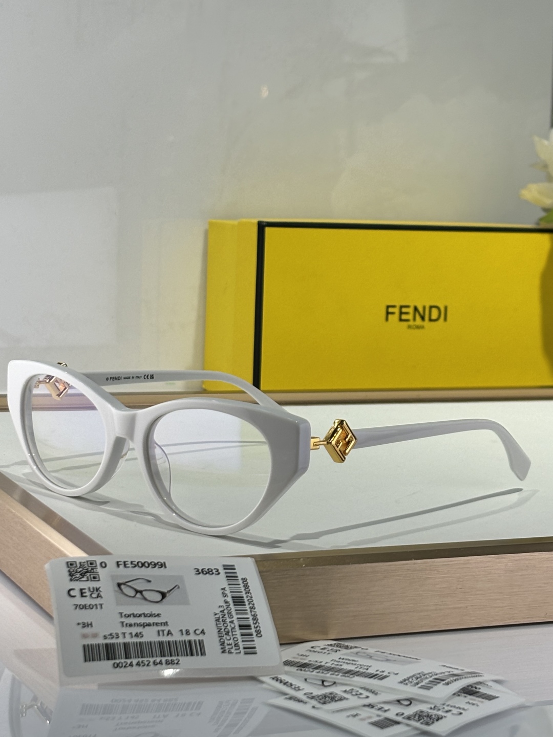  FEND*
MODEL FE50099I
SIZE53口18-145

