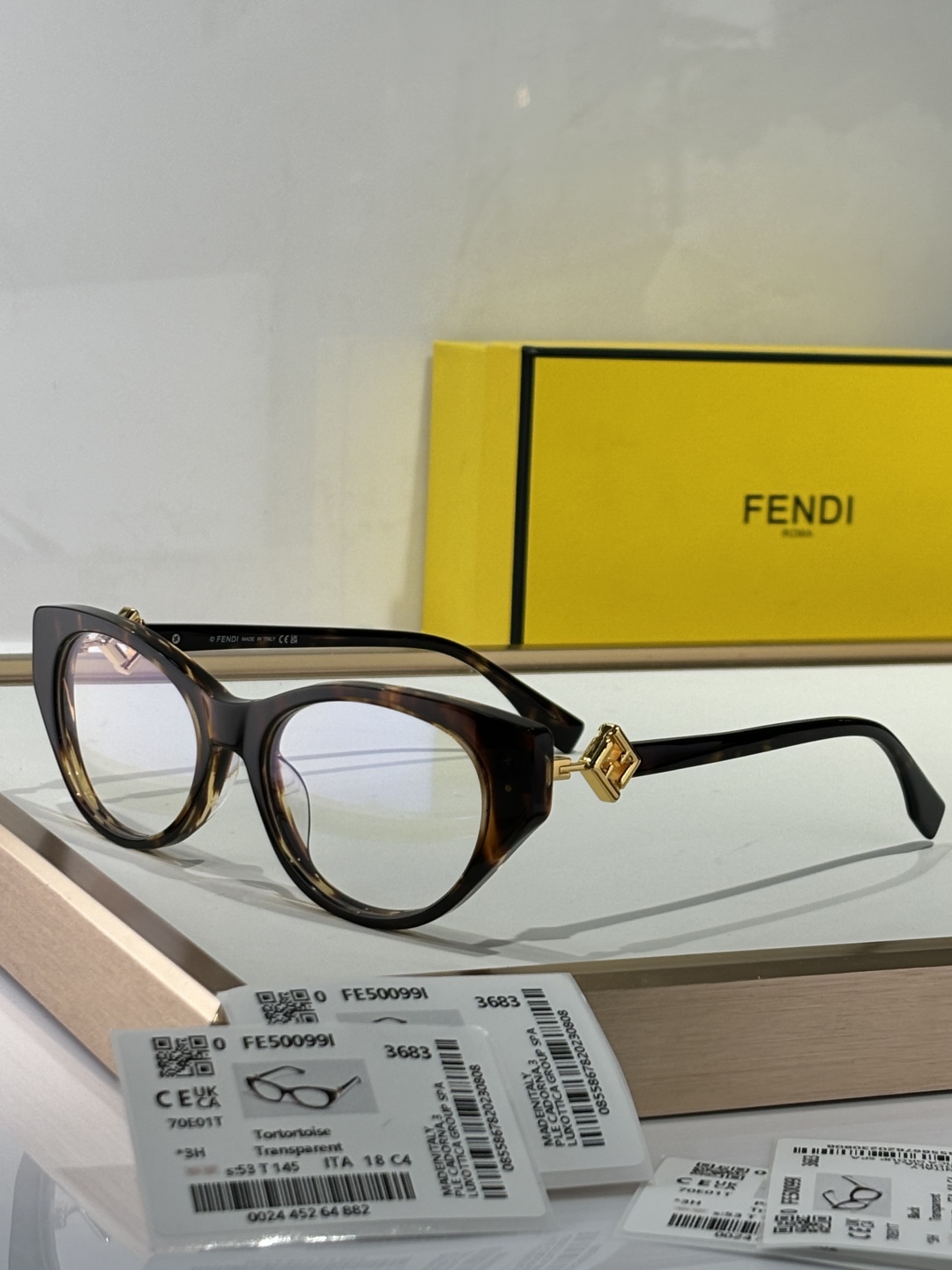  FEND*
MODEL FE50099I
SIZE53口18-145
